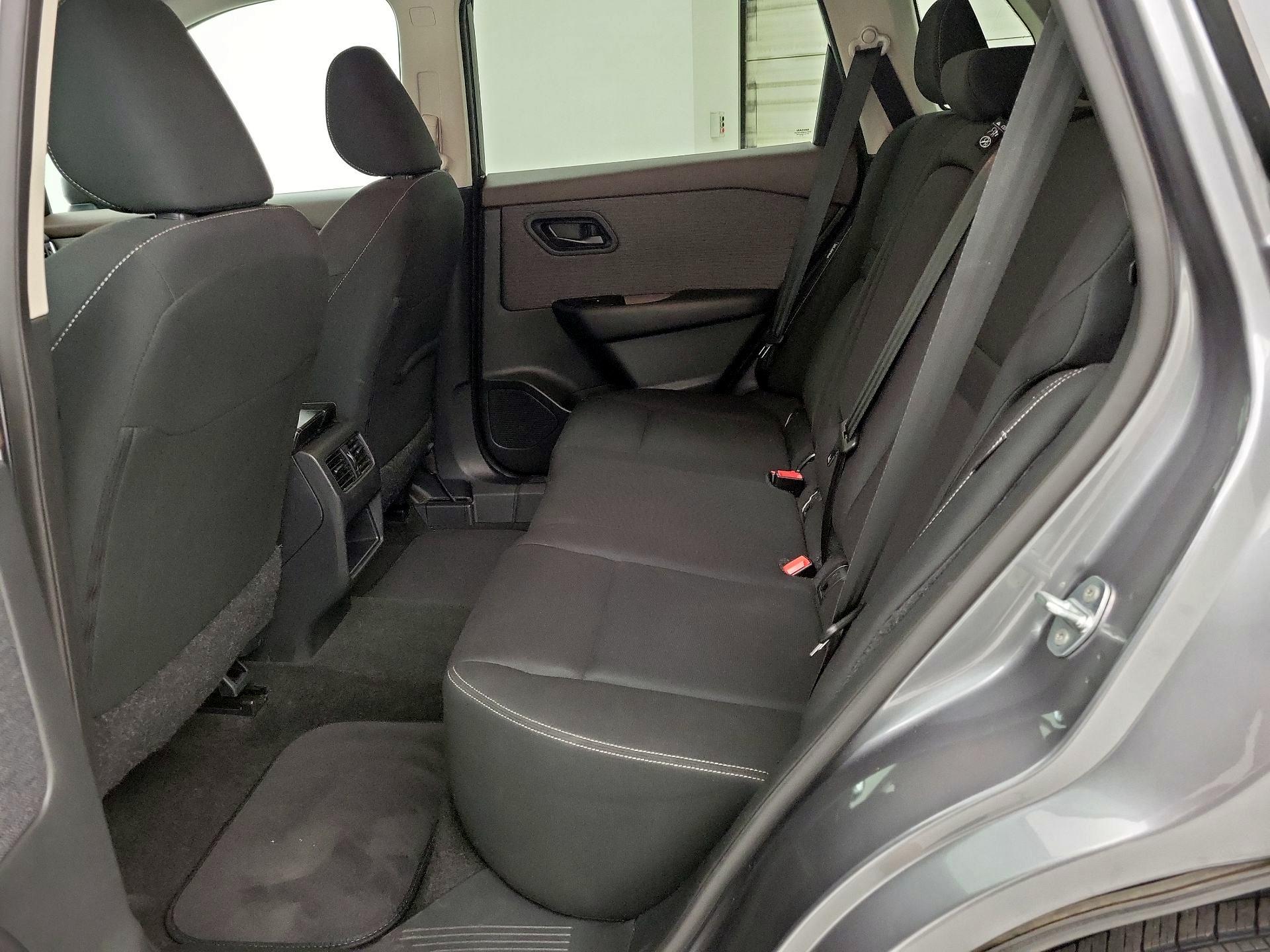 Thumbnail: 2023 Nissan Rogue - 19