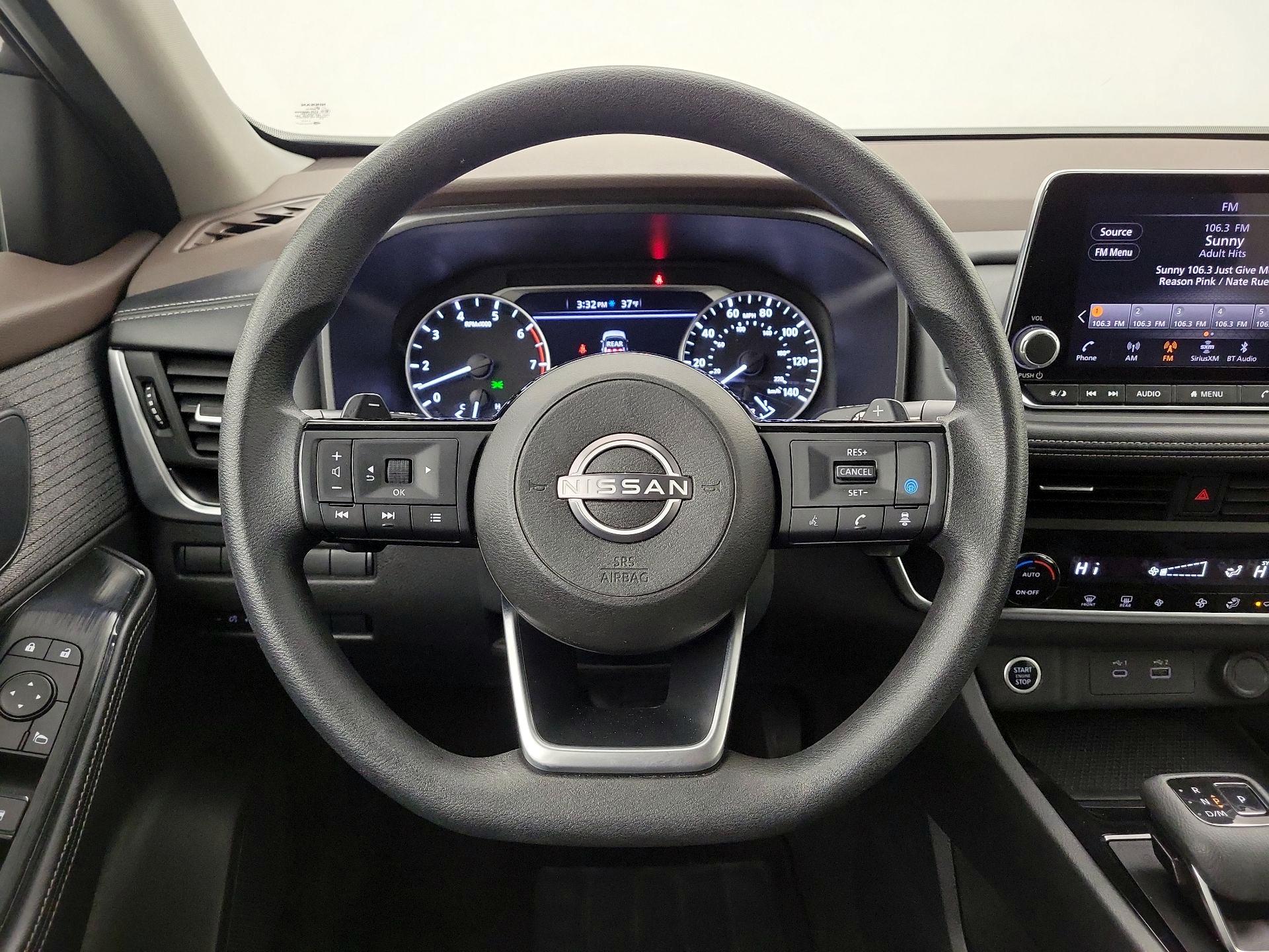 Thumbnail: 2023 Nissan Rogue - 10