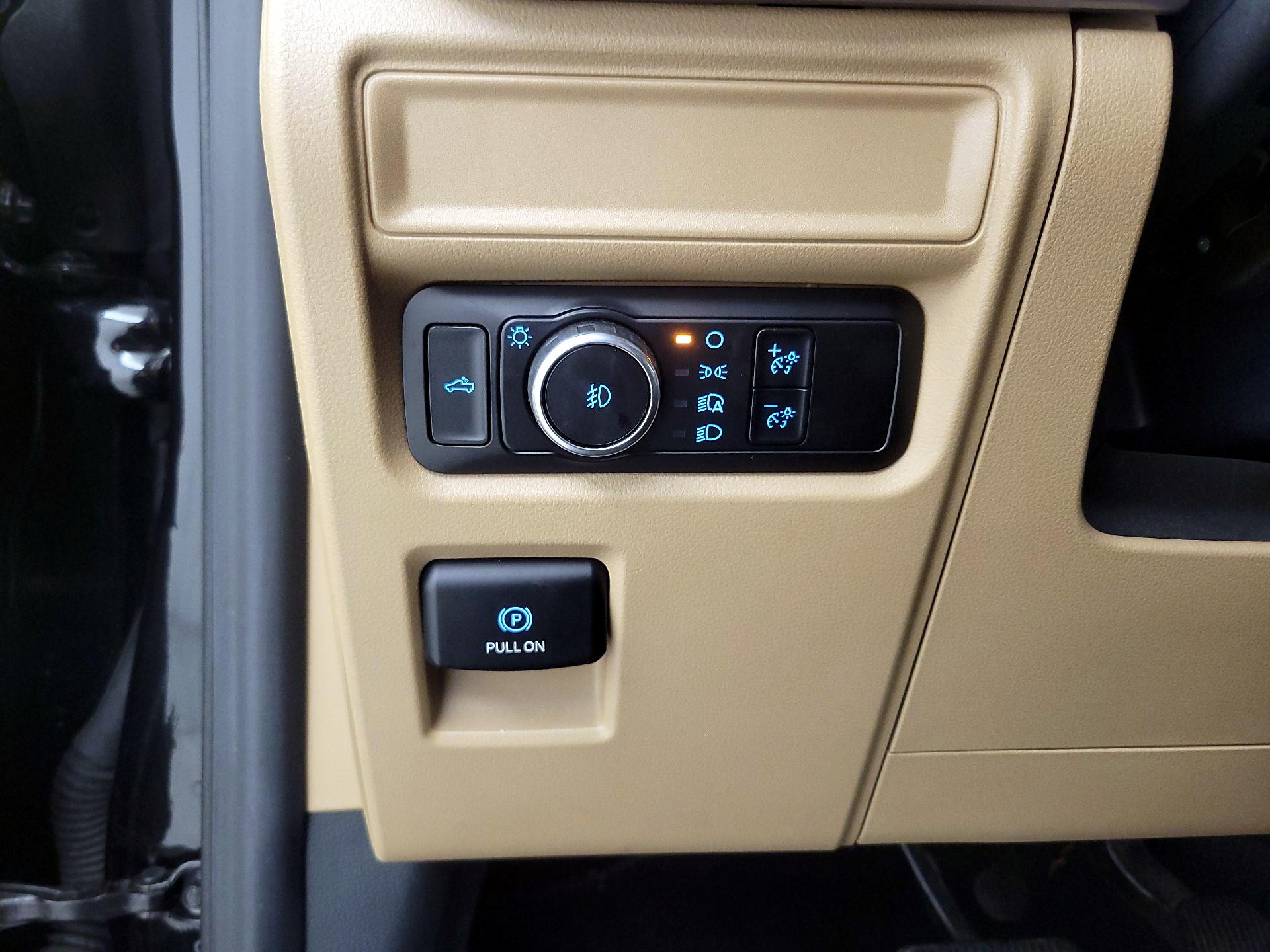 Thumbnail: 2023 Ford F-150 - 13