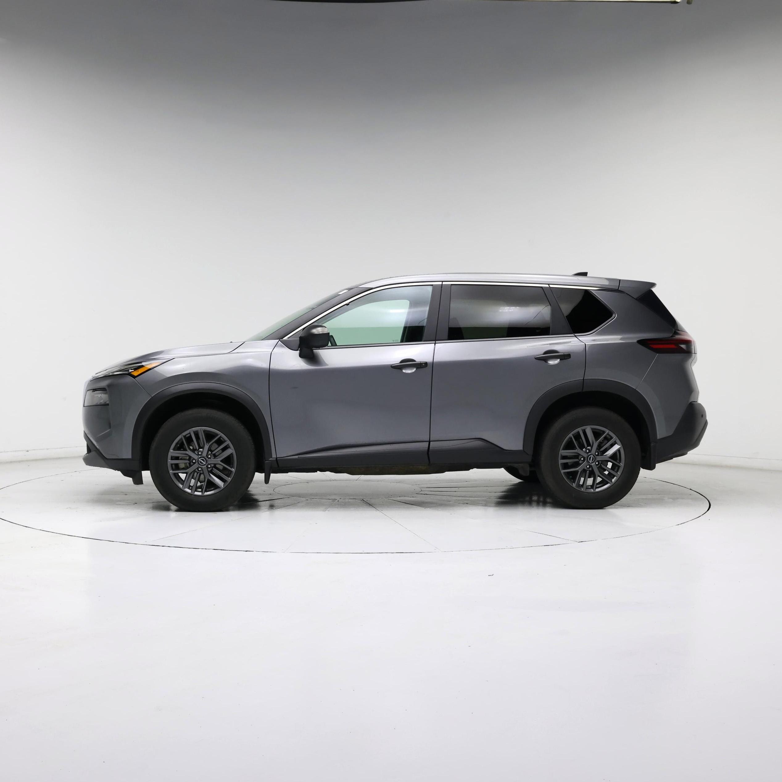 Thumbnail: 2023 Nissan Rogue - 3