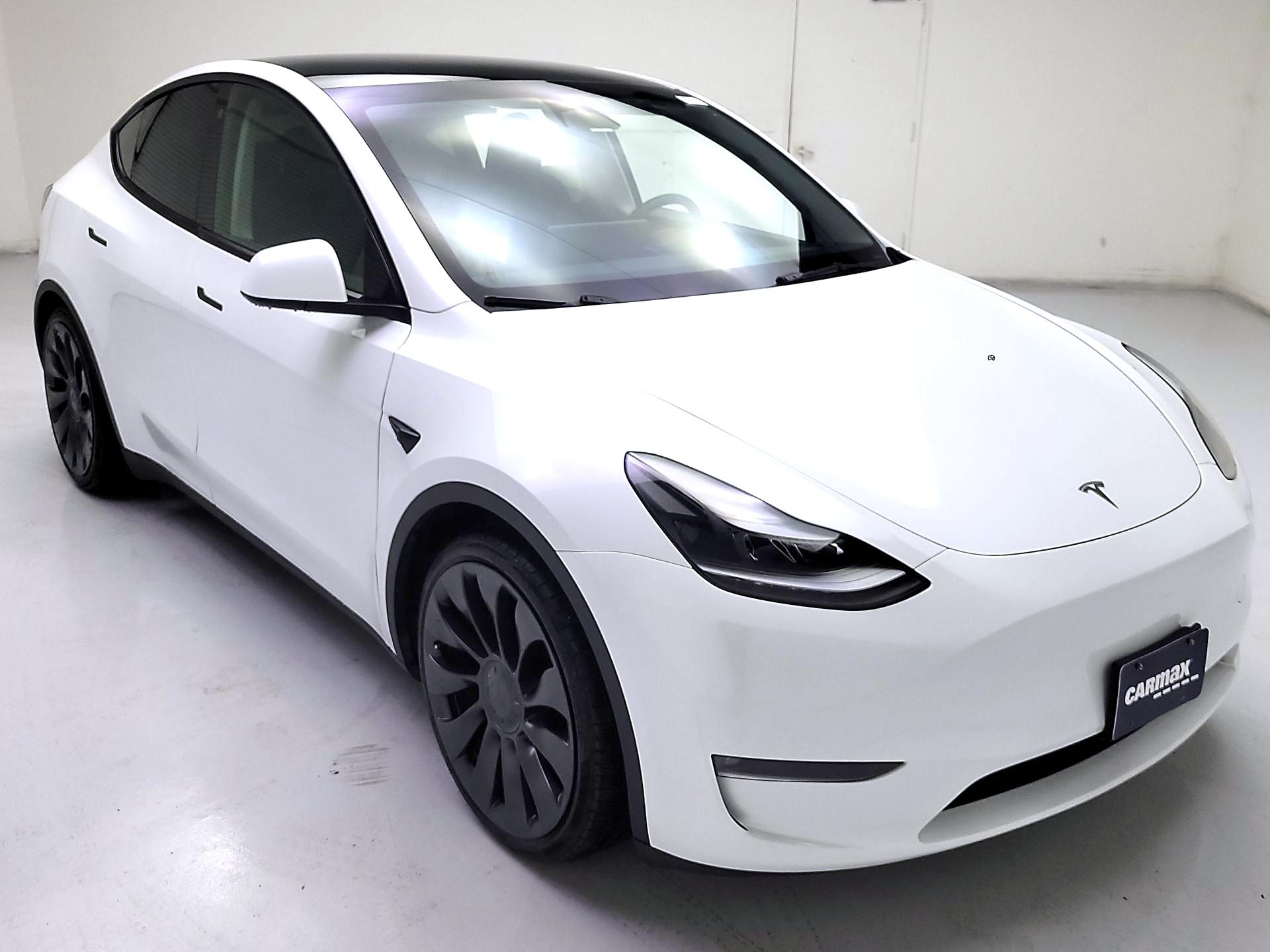 Thumbnail: 2023 Tesla Model Y - 1