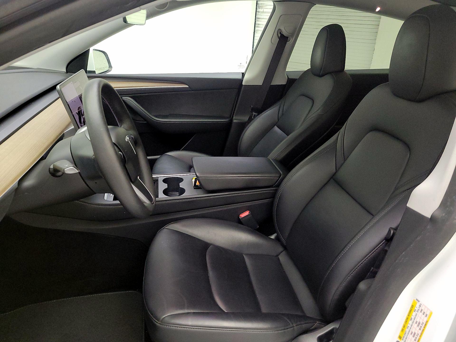 Thumbnail: 2023 Tesla Model Y - 9