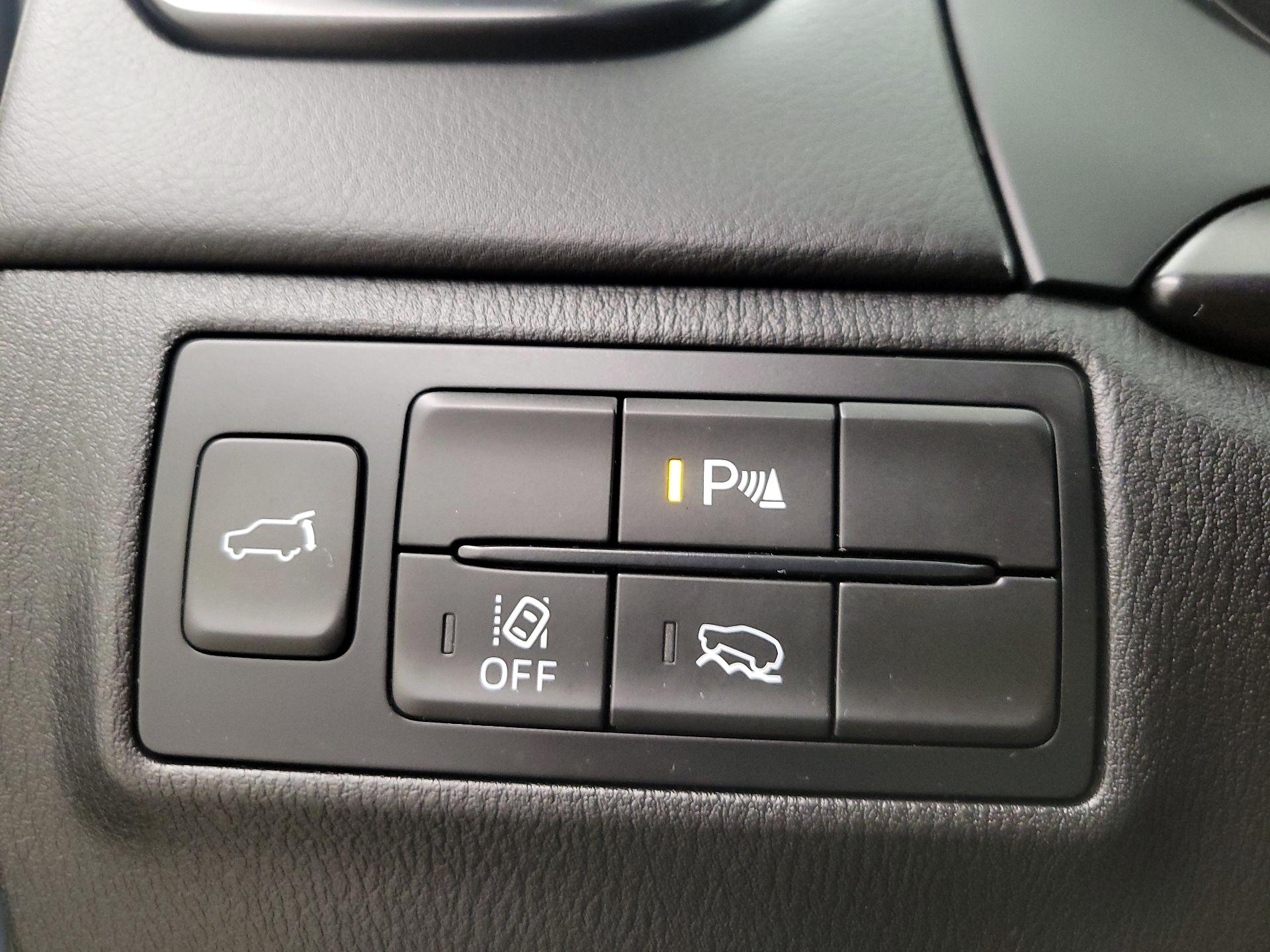 Thumbnail: 2023 Mazda CX-9 - 13