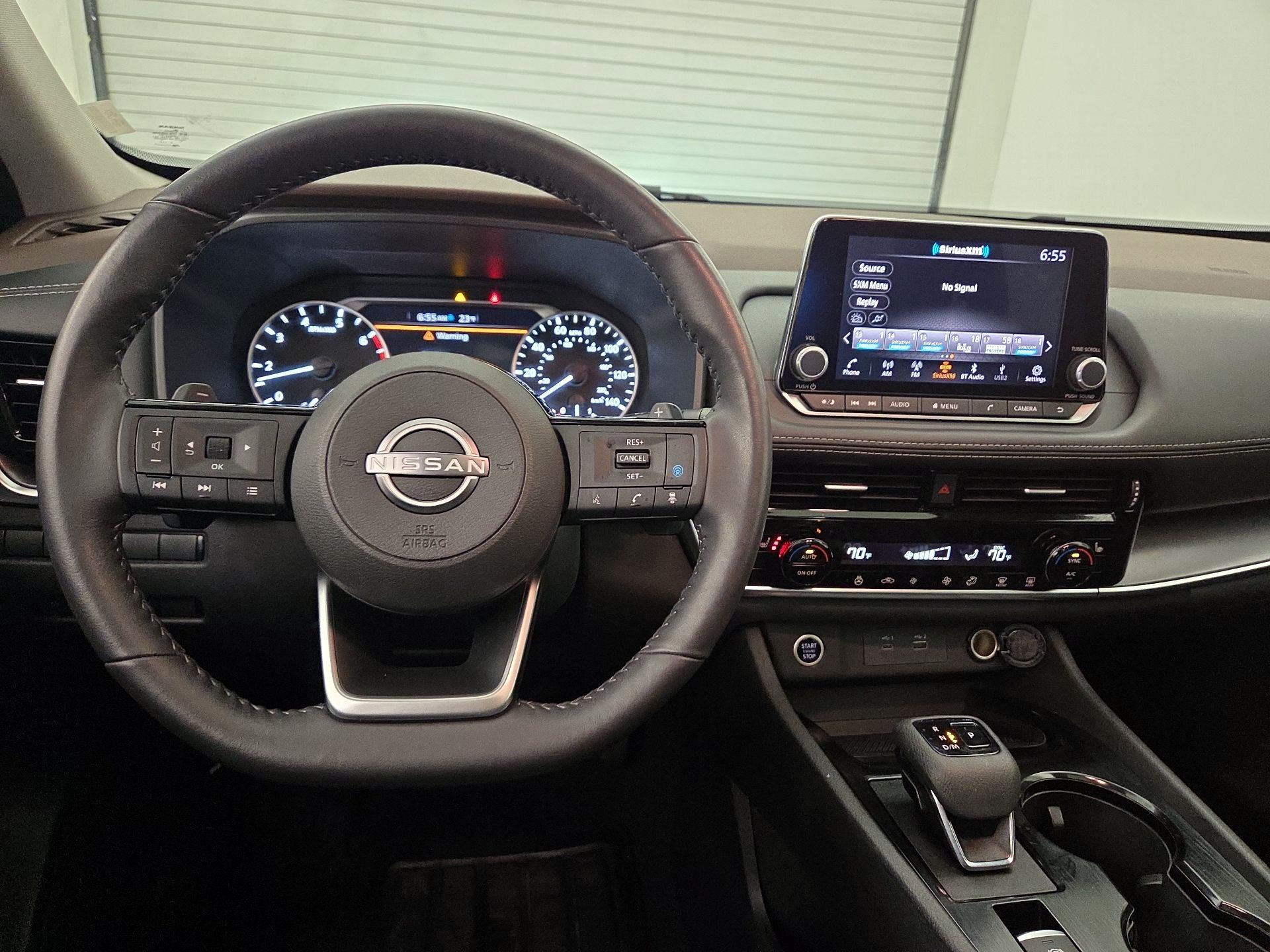 Thumbnail: 2023 Nissan Rogue - 10