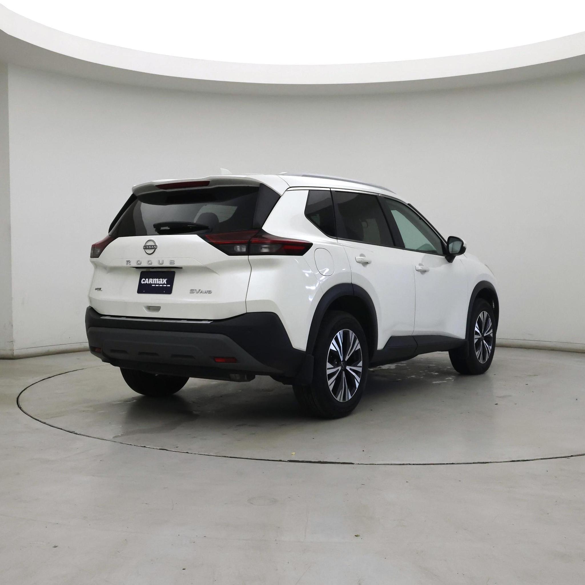 Thumbnail: 2023 Nissan Rogue - 8