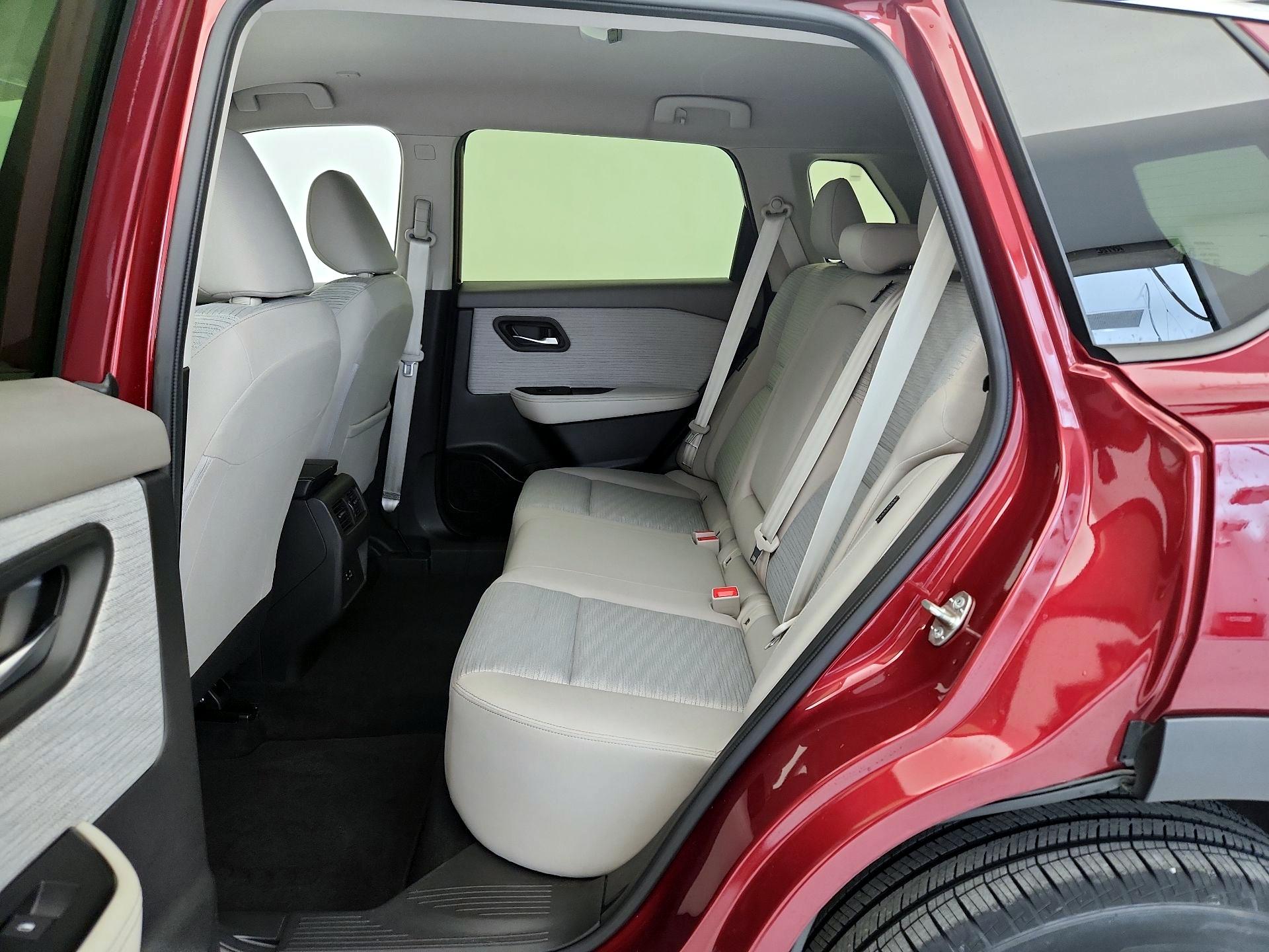 Thumbnail: 2023 Nissan Rogue - 19