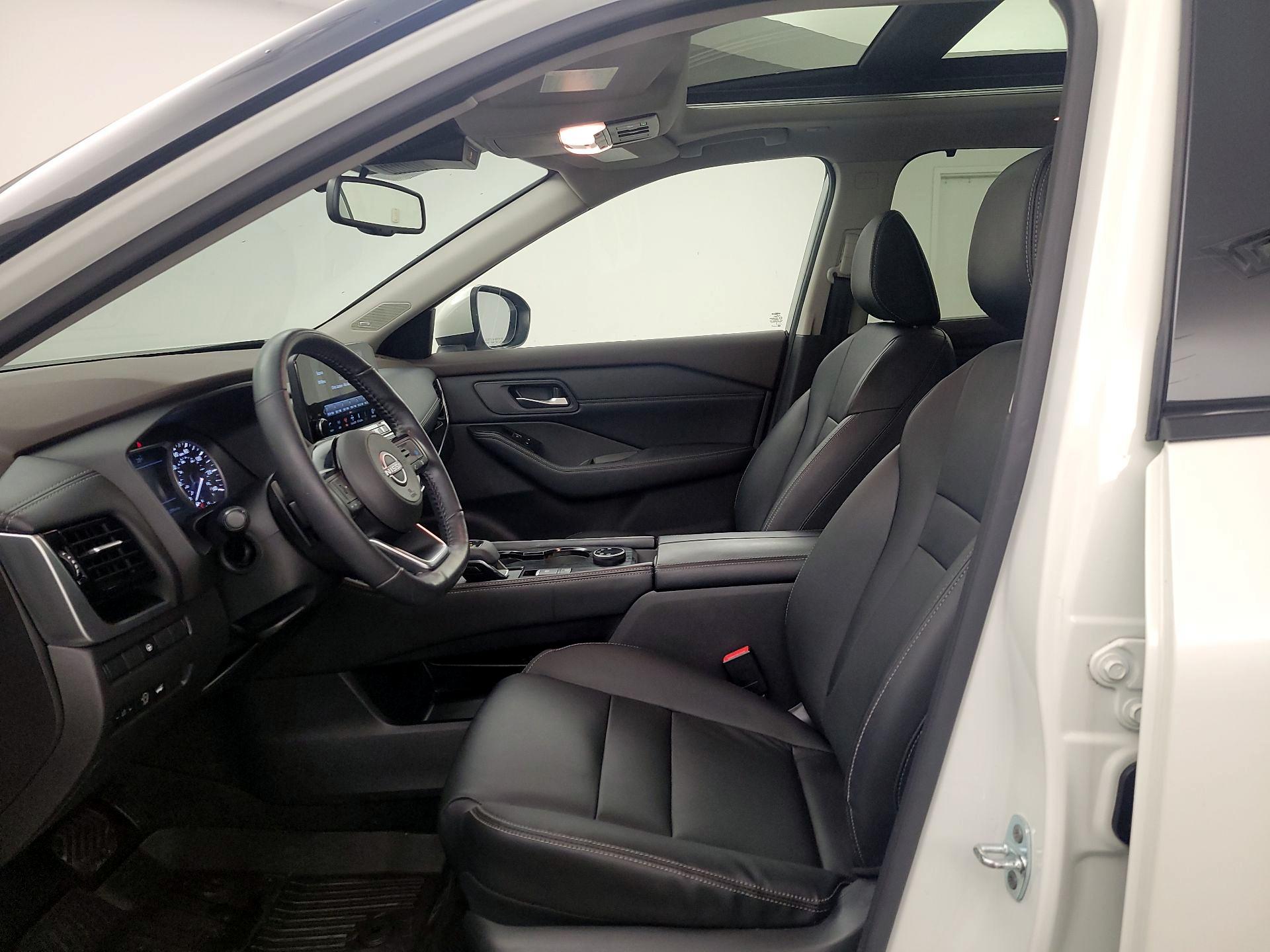 Thumbnail: 2023 Nissan Rogue - 11