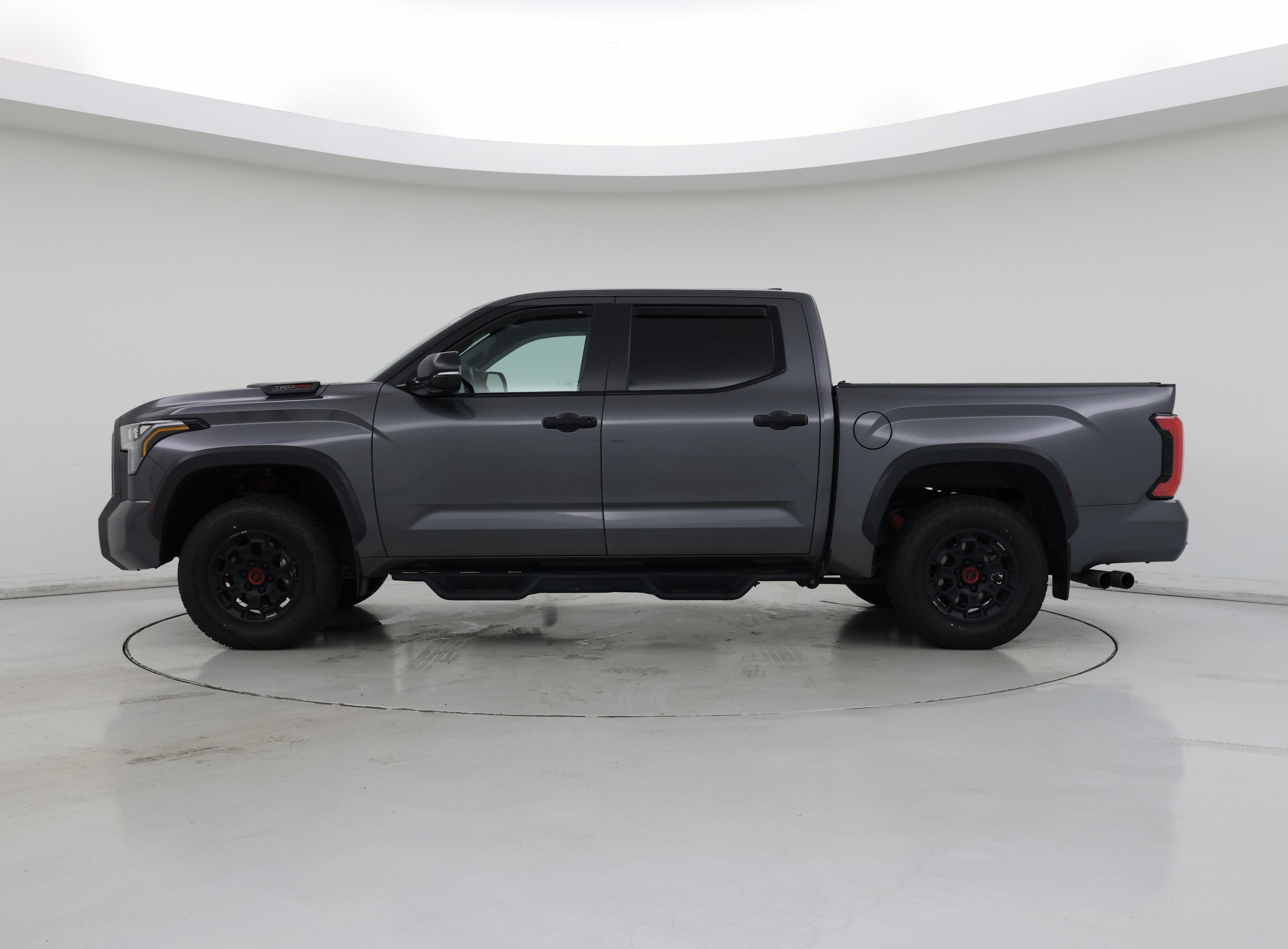 Thumbnail: 2024 Toyota Tundra - 3