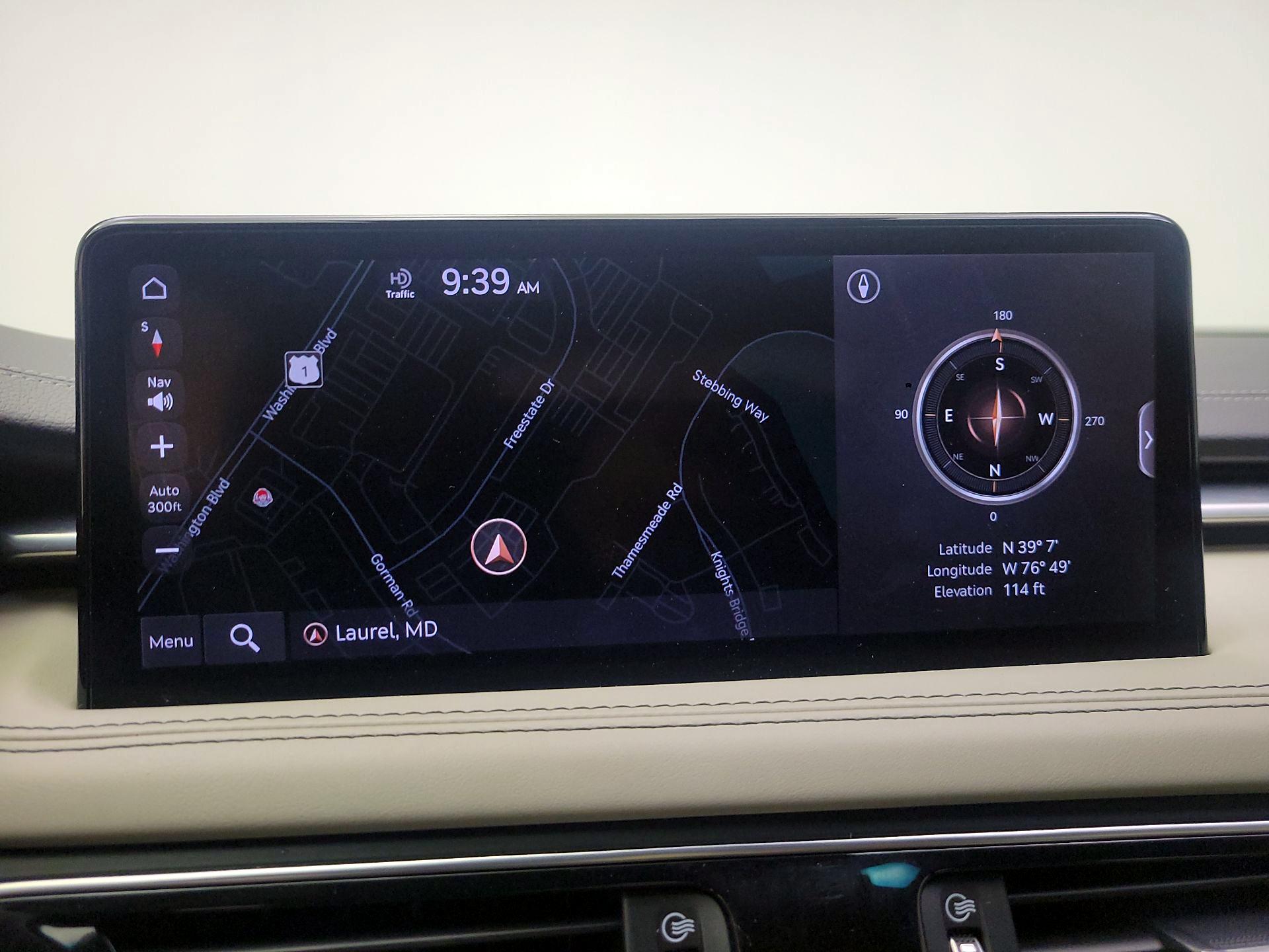 Thumbnail: 2023 Genesis G70 - 12