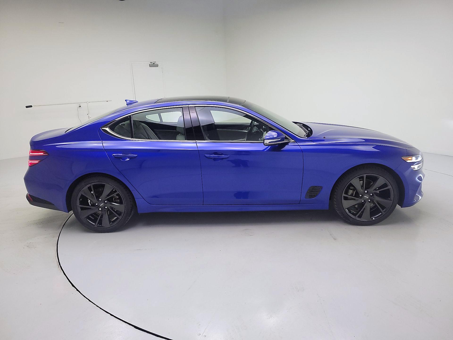 Thumbnail: 2023 Genesis G70 - 4