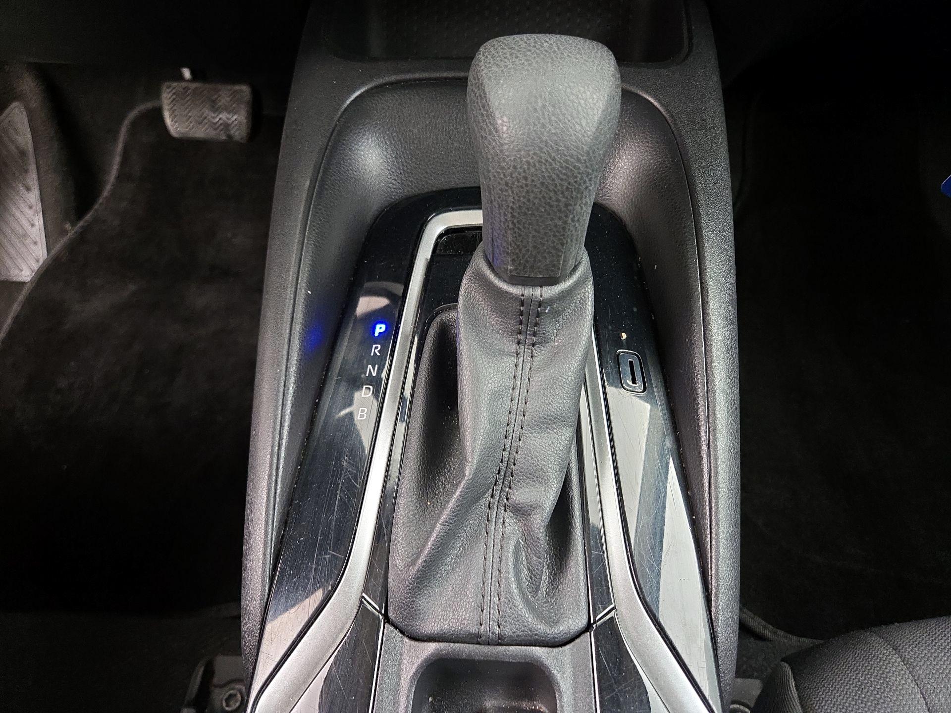 Thumbnail: 2022 Toyota Corolla - 17