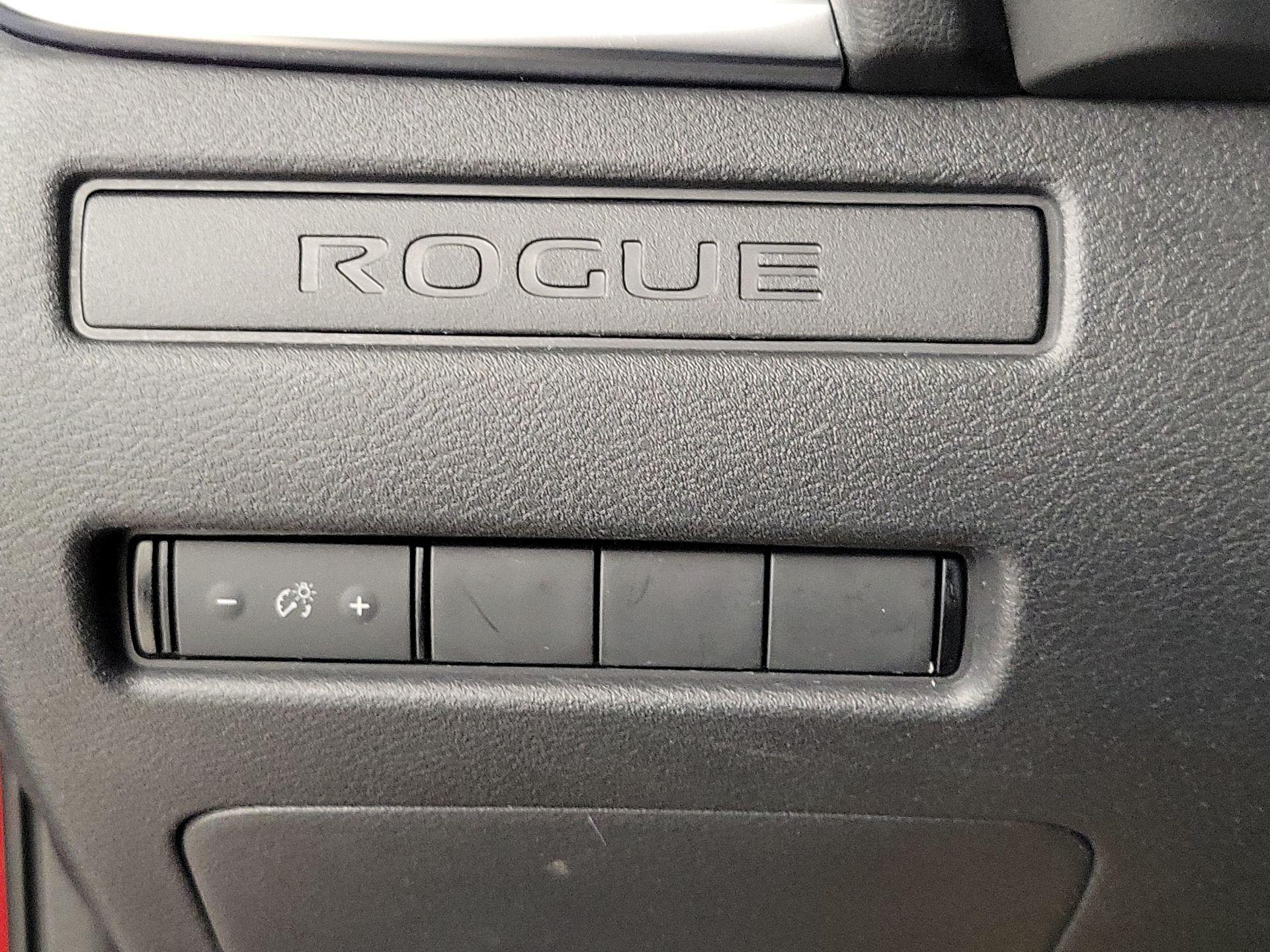 Thumbnail: 2023 Nissan Rogue - 13