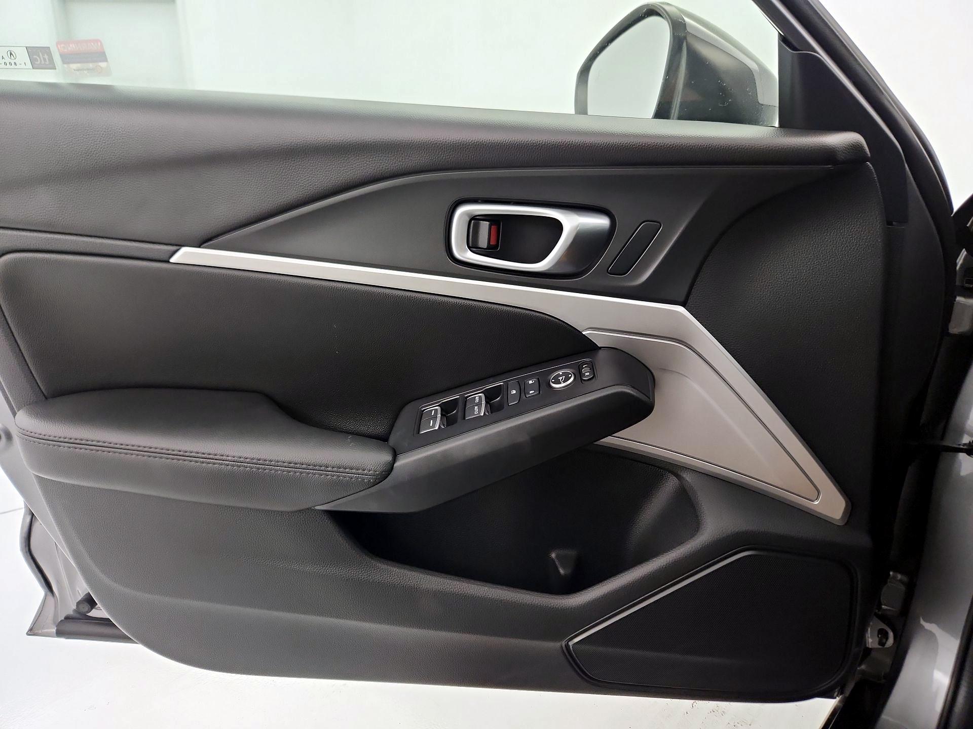 Thumbnail: 2023 Acura Integra - 12