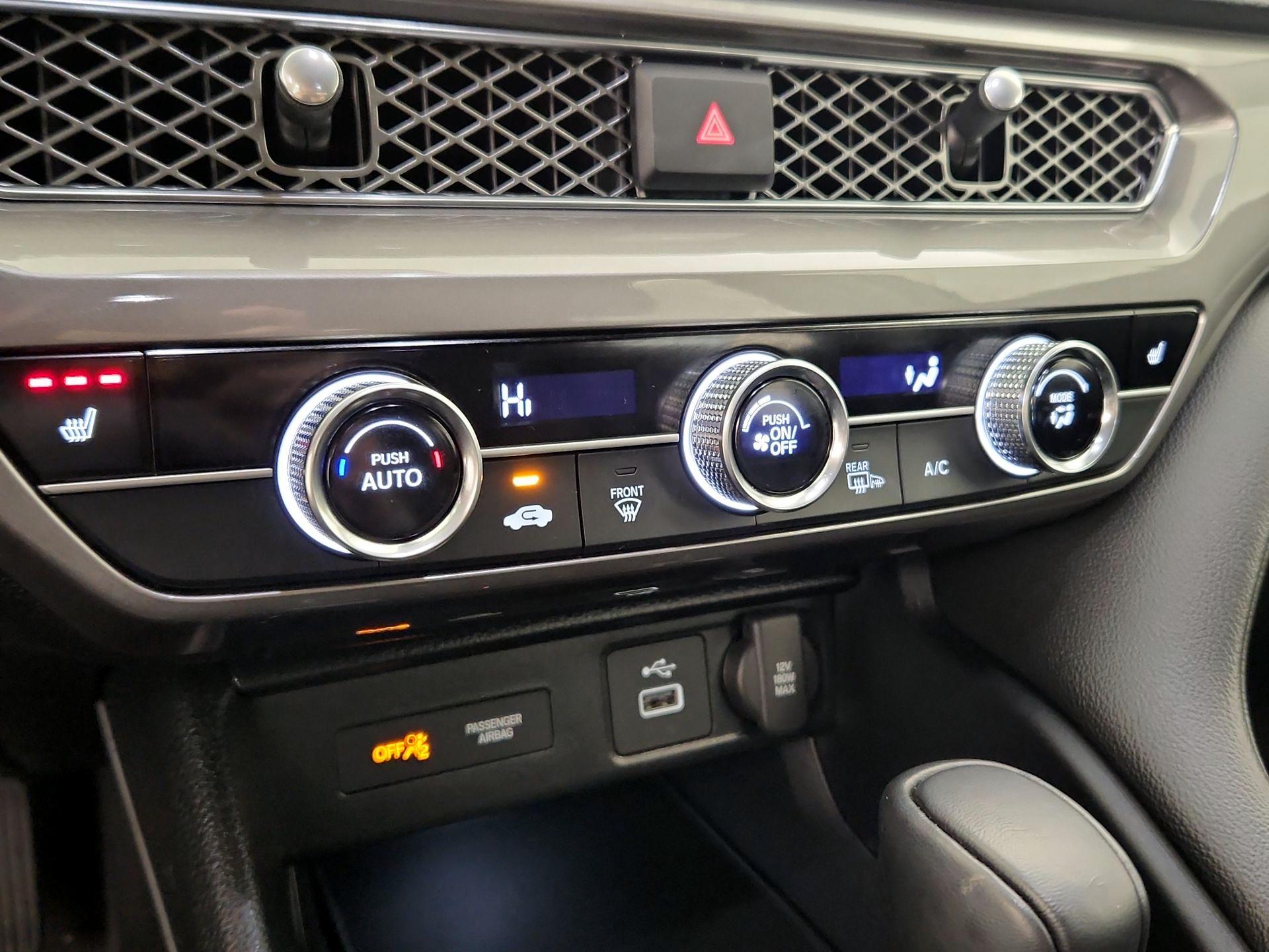 Thumbnail: 2023 Acura Integra - 16