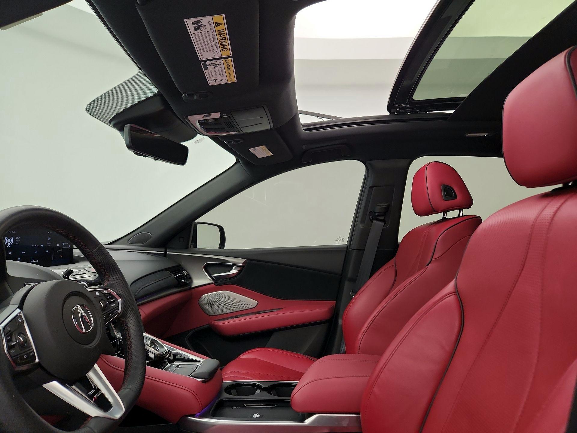 Thumbnail: 2025 Acura RDX - 19