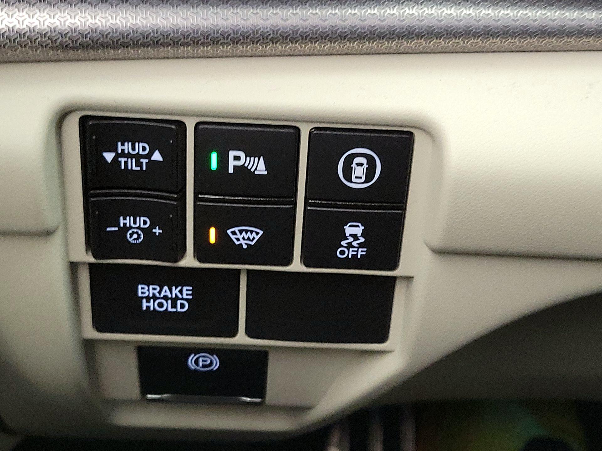 Thumbnail: 2025 Acura RDX - 13