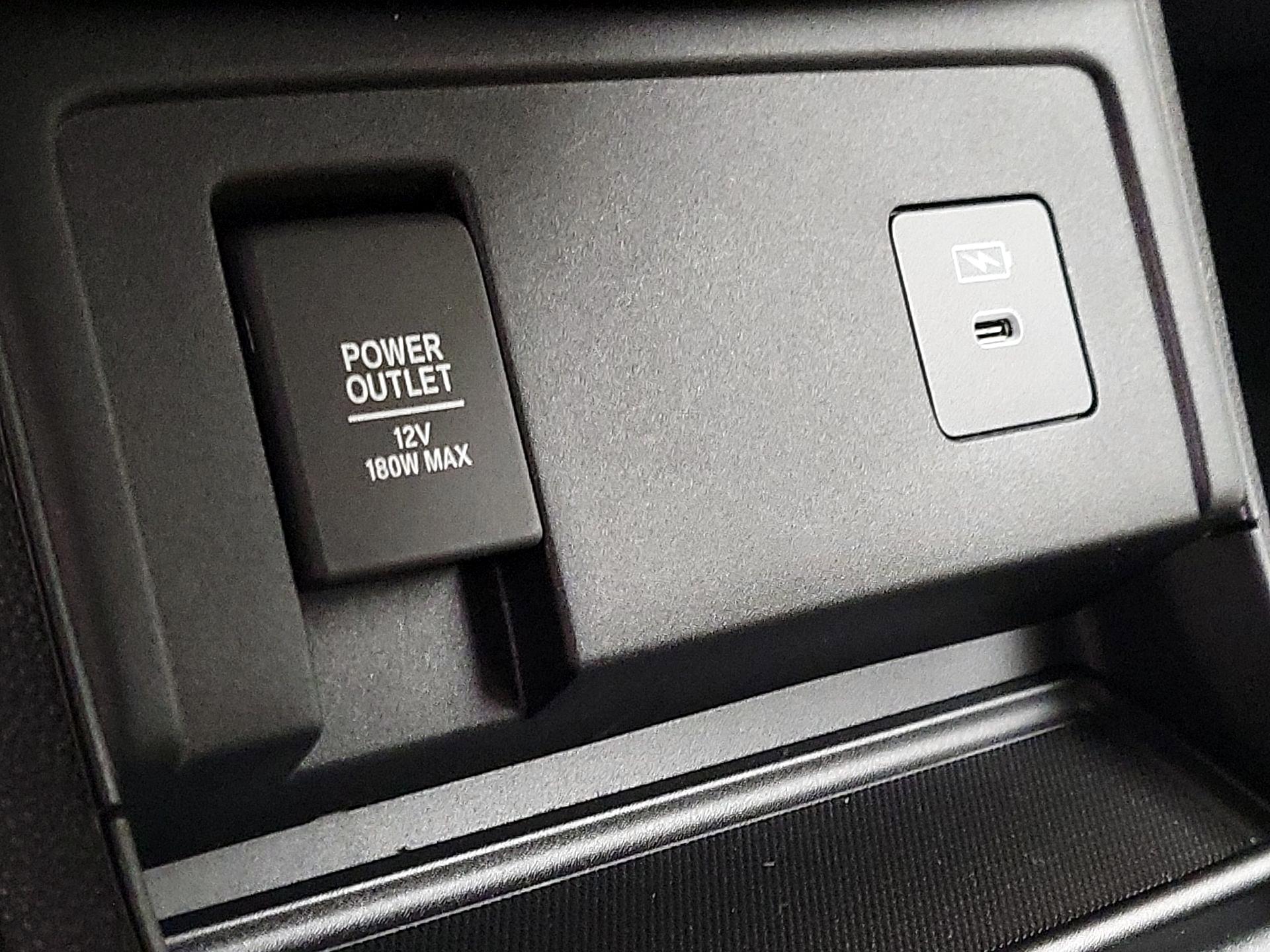 Thumbnail: 2025 Acura RDX - 19