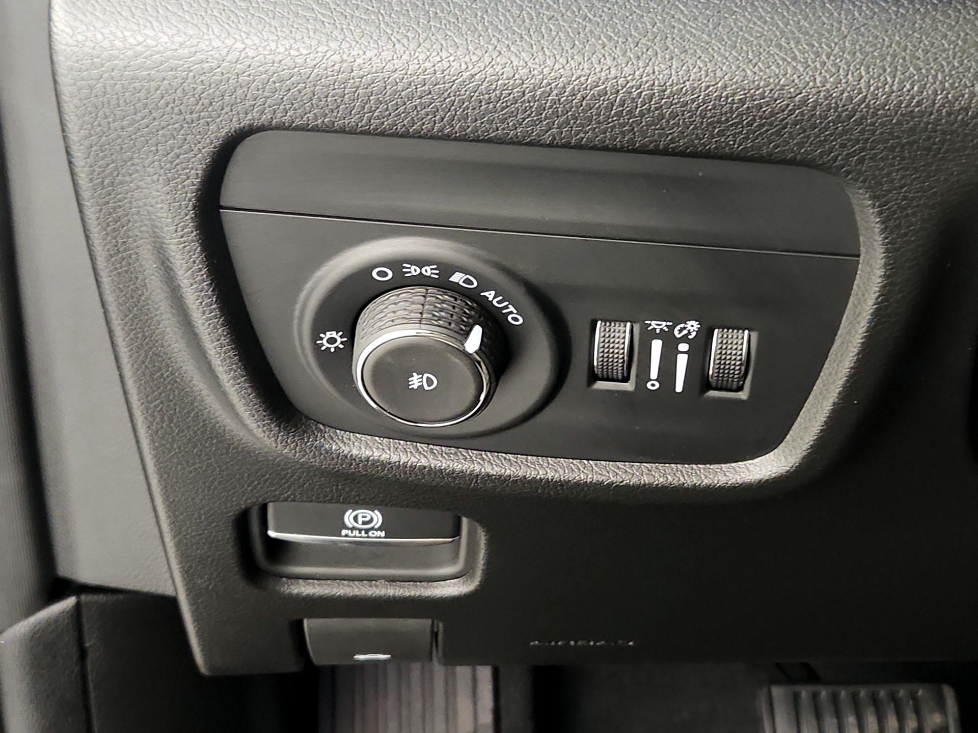 Thumbnail: 2024 Jeep Grand Cherokee L - 13