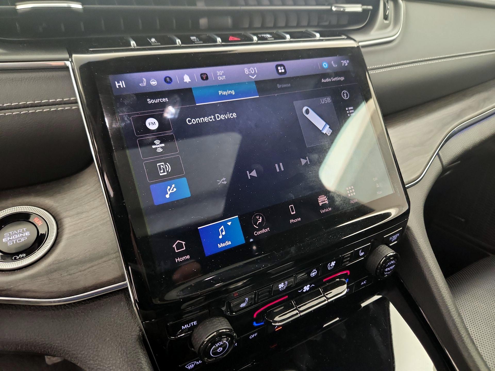 Thumbnail: 2024 Jeep Grand Cherokee L - 16