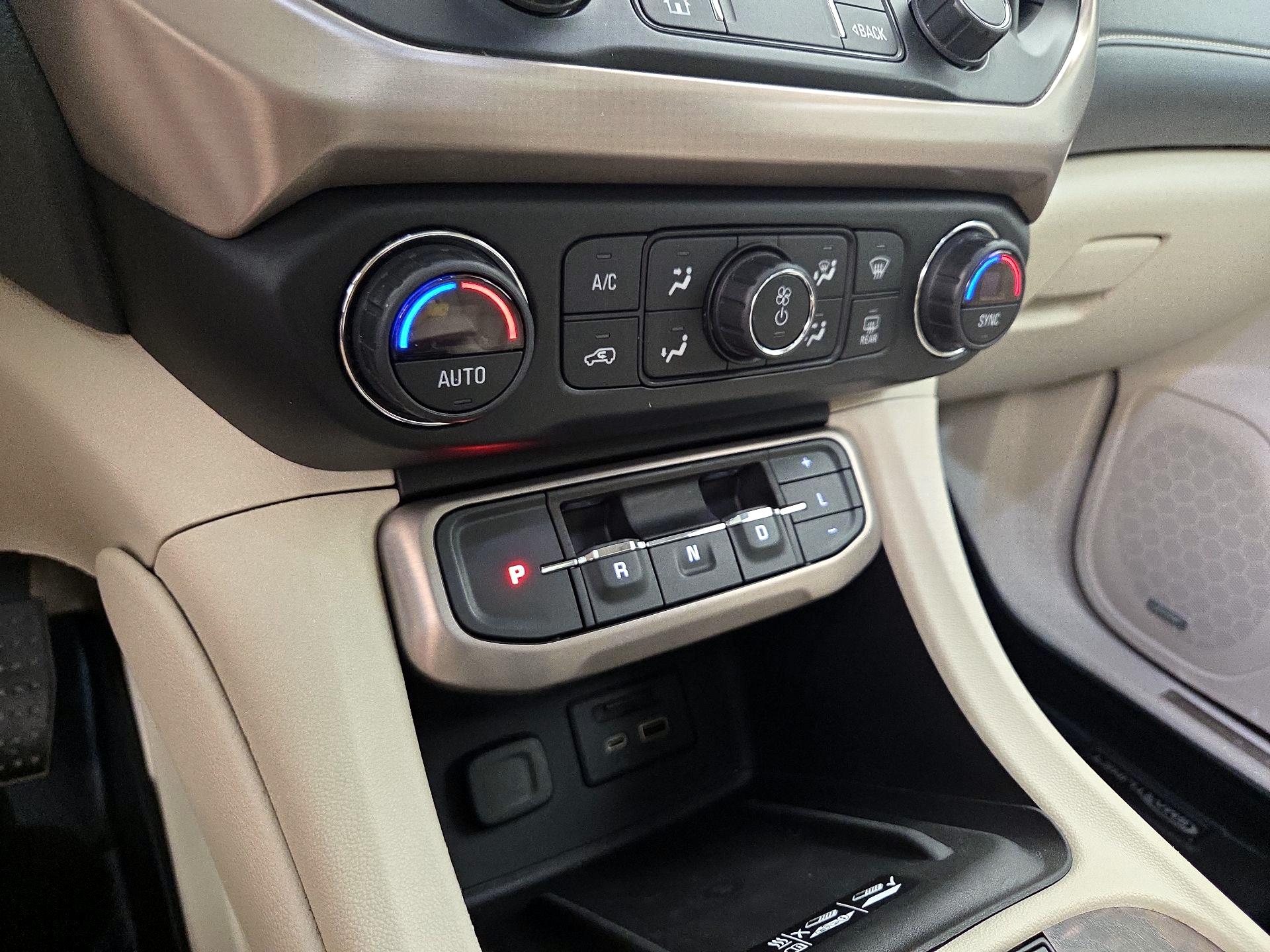 Thumbnail: 2021 GMC Acadia - 16