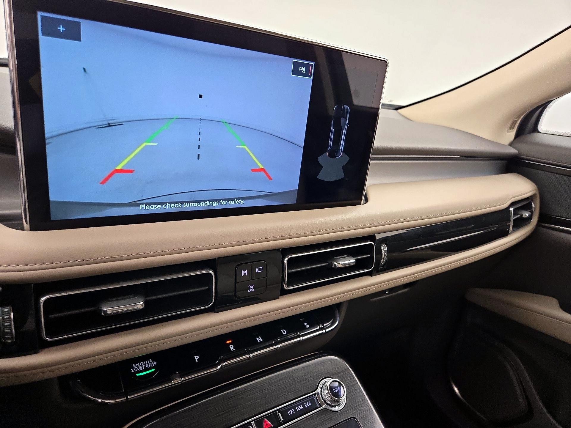 Thumbnail: 2021 Lincoln Nautilus - 15