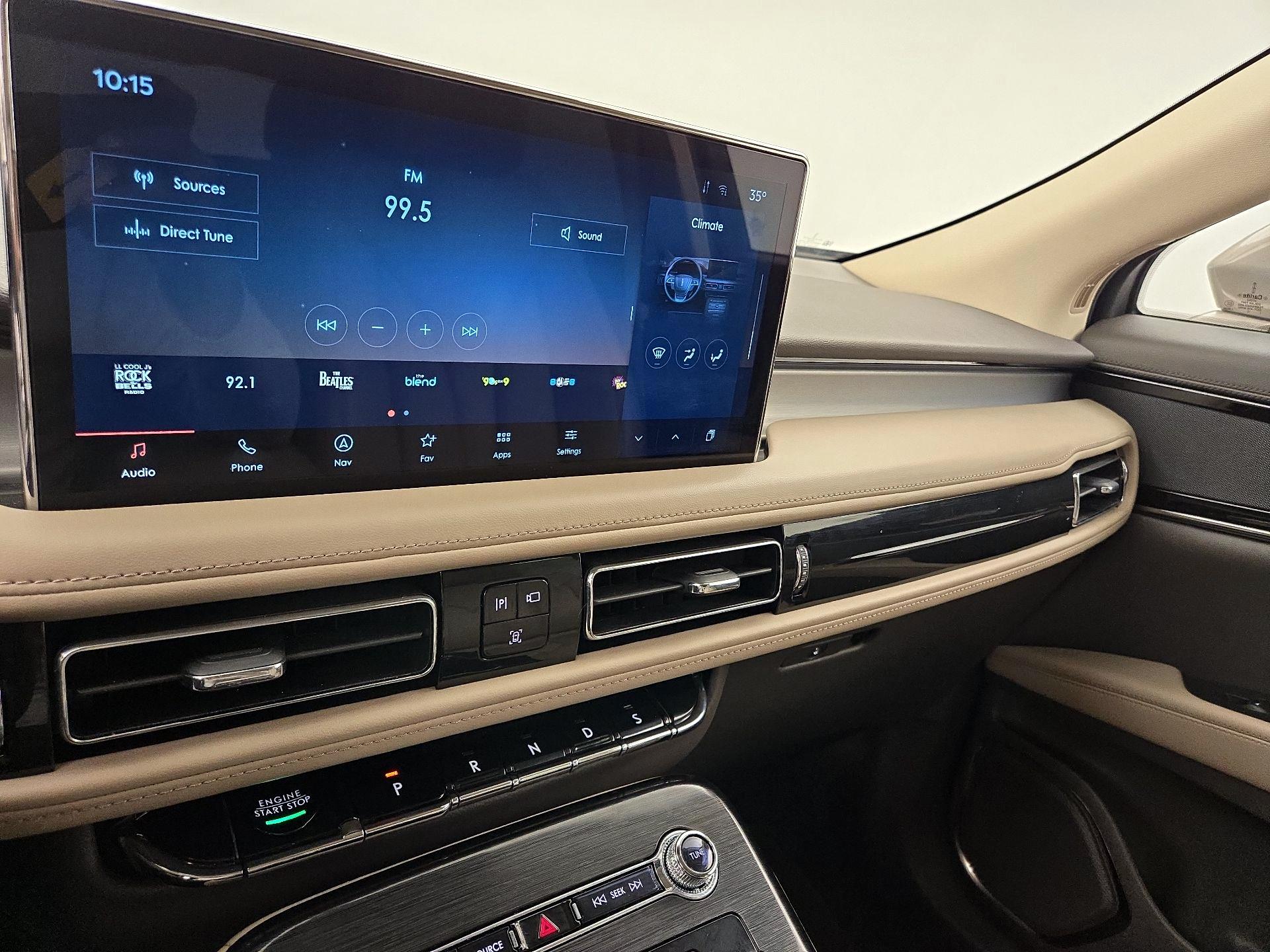 Thumbnail: 2021 Lincoln Nautilus - 16