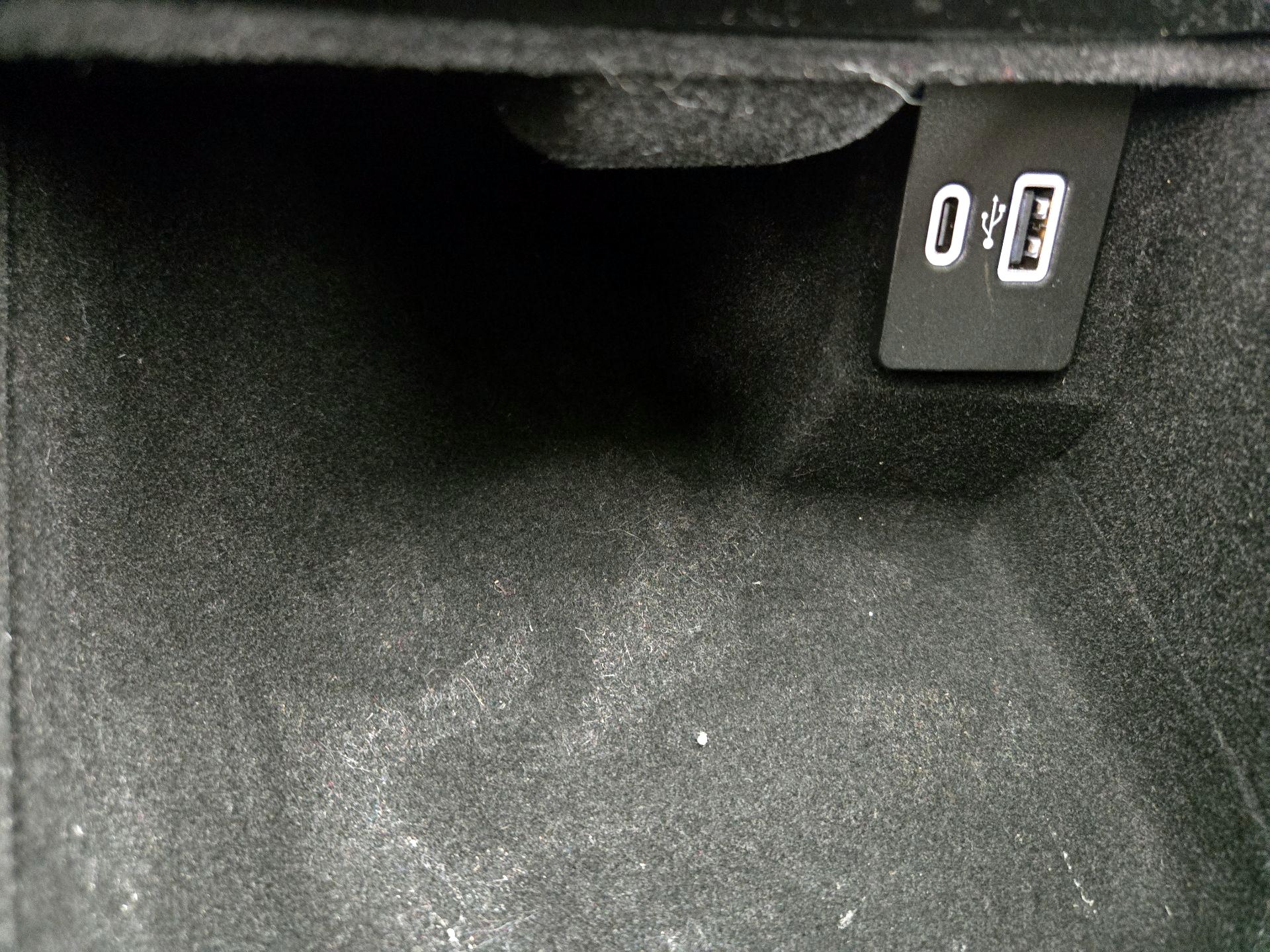 Thumbnail: 2021 Lincoln Nautilus - 19