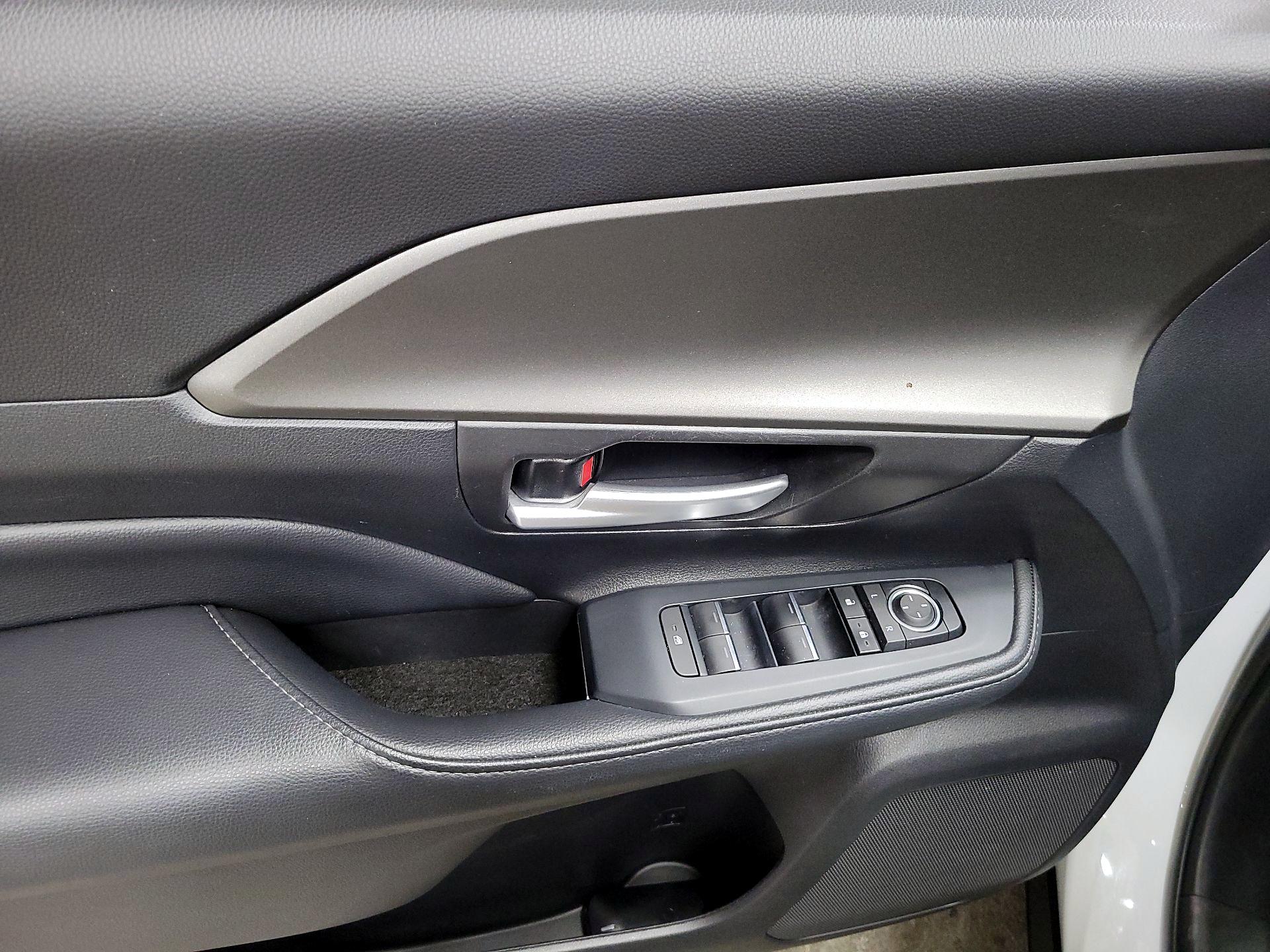 Thumbnail: 2024 Toyota Grand Highlander - 10