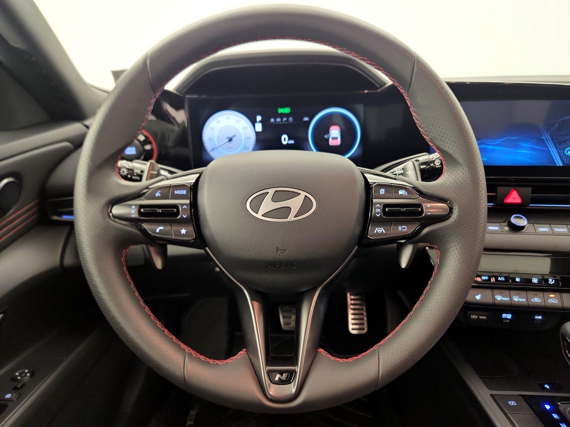 Thumbnail: 2025 Hyundai Elantra - 10