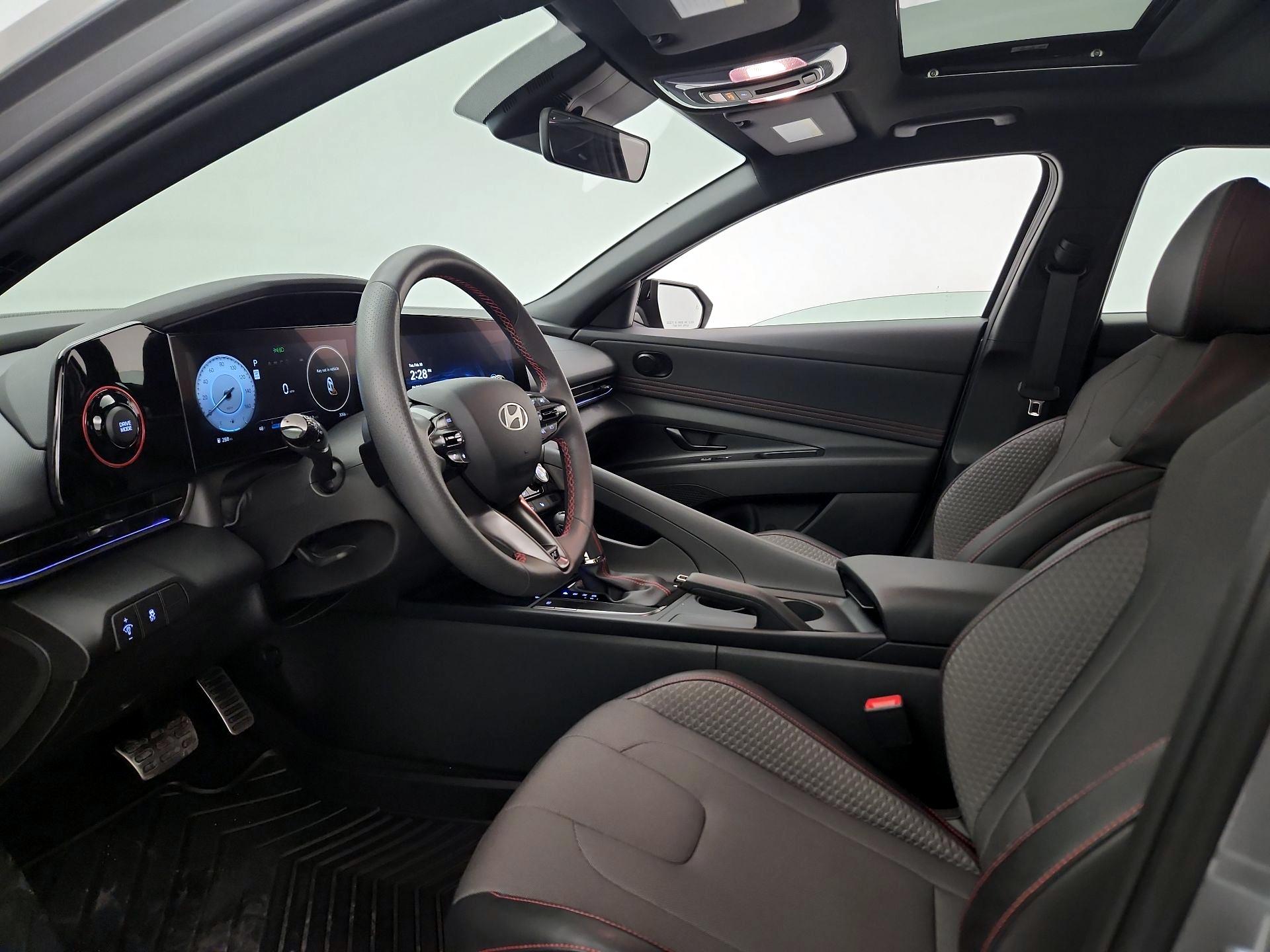 Thumbnail: 2025 Hyundai Elantra - 11