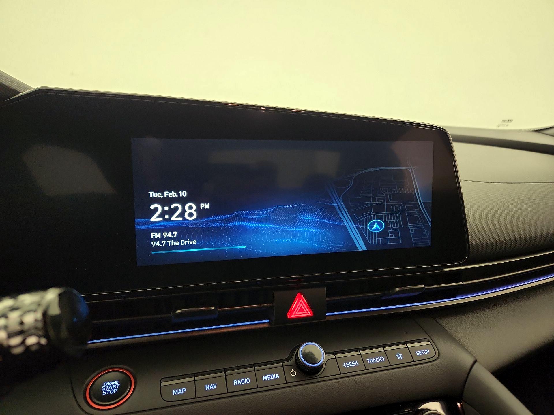 Thumbnail: 2025 Hyundai Elantra - 15