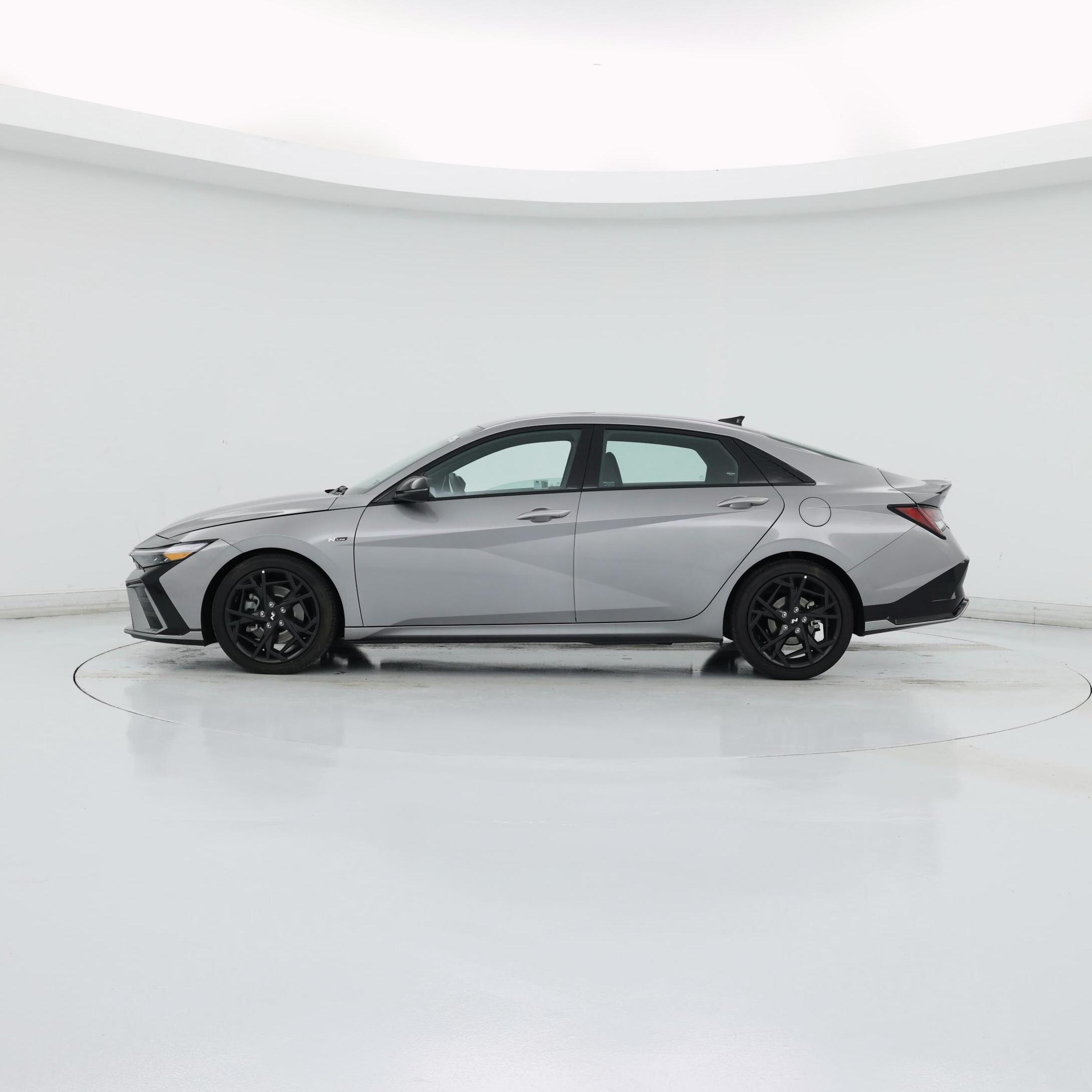 Thumbnail: 2025 Hyundai Elantra - 3