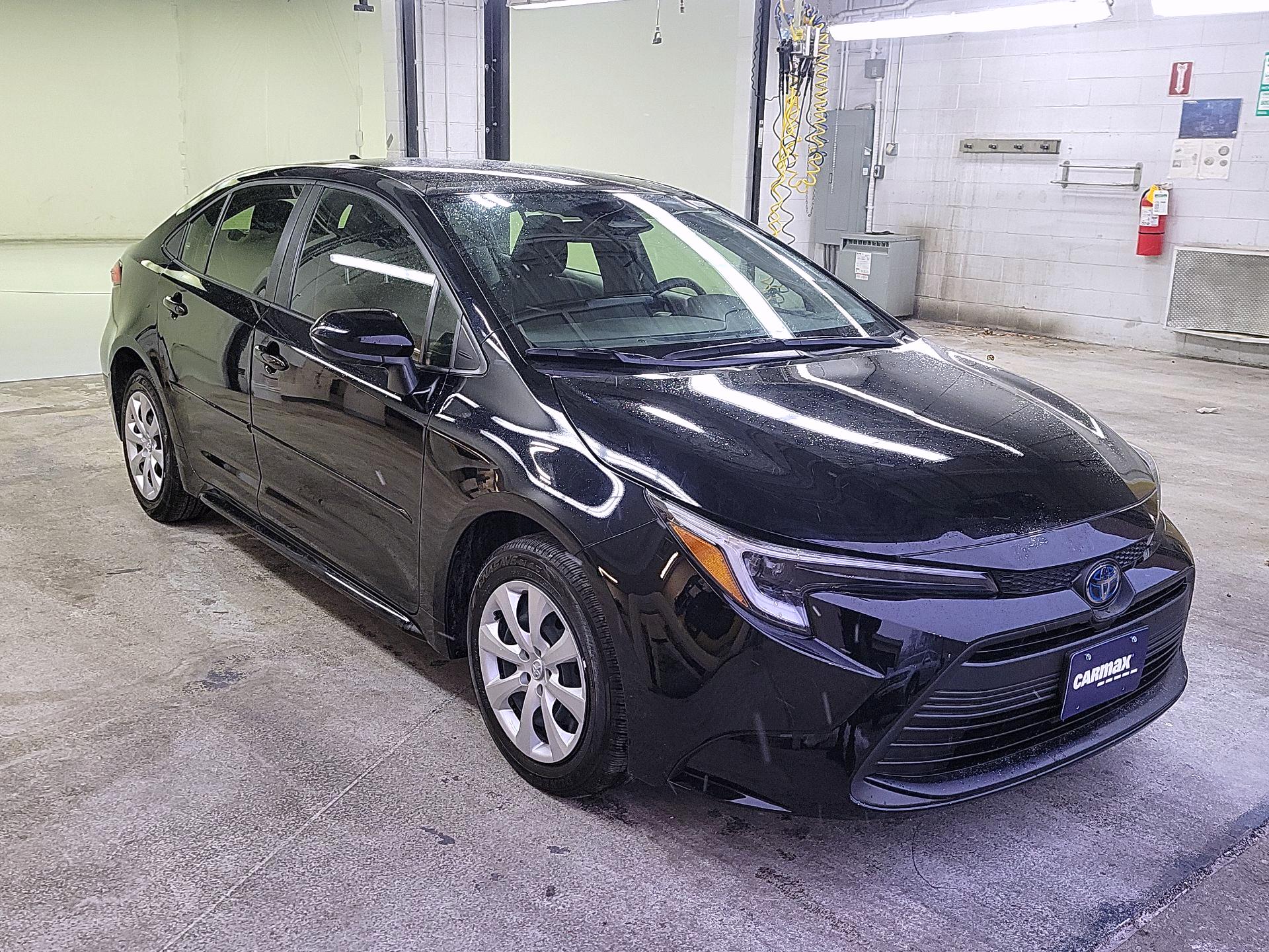 Thumbnail: 2024 Toyota Corolla - 1