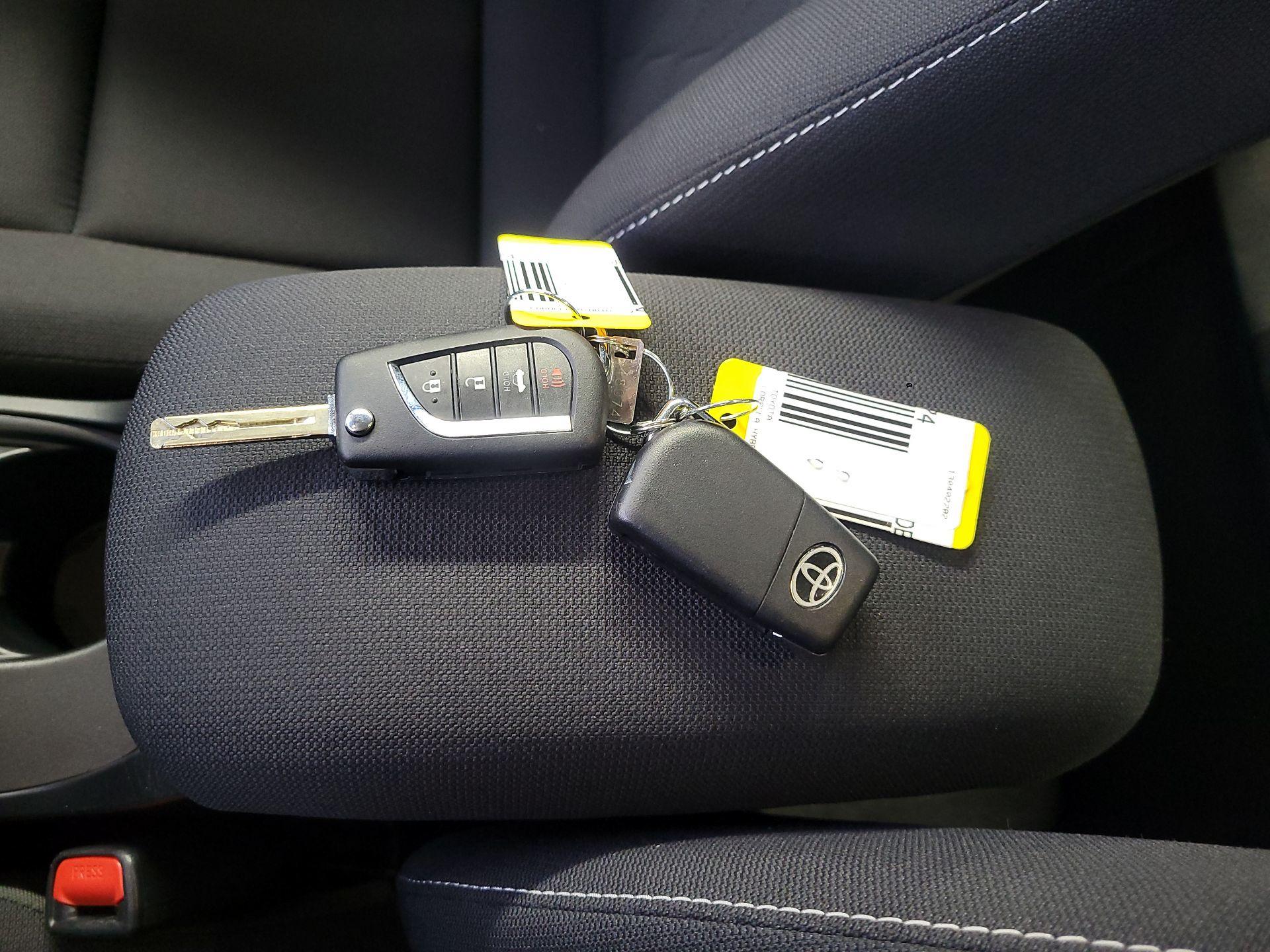 Thumbnail: 2024 Toyota Corolla - 20