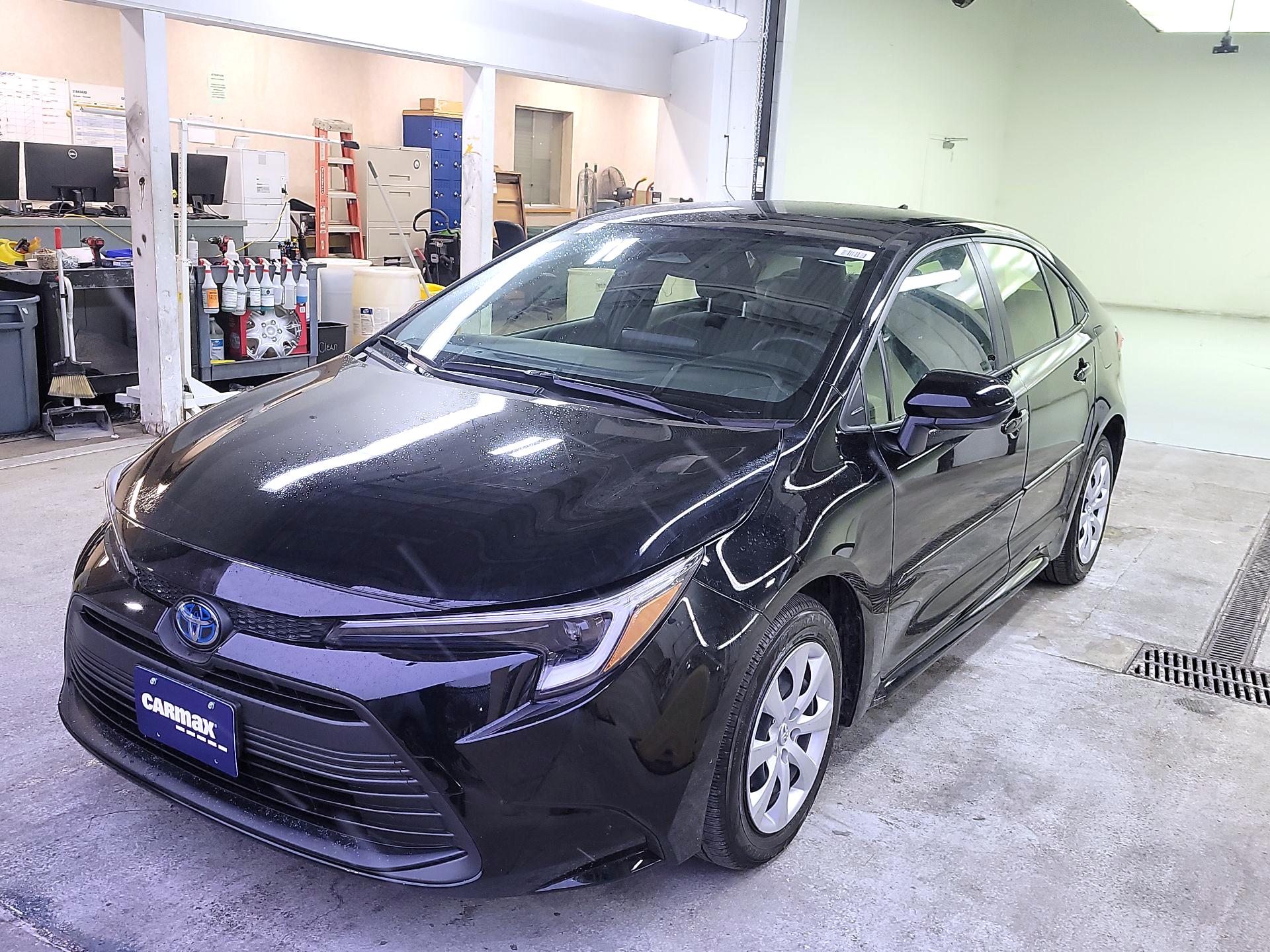 Thumbnail: 2024 Toyota Corolla - 3