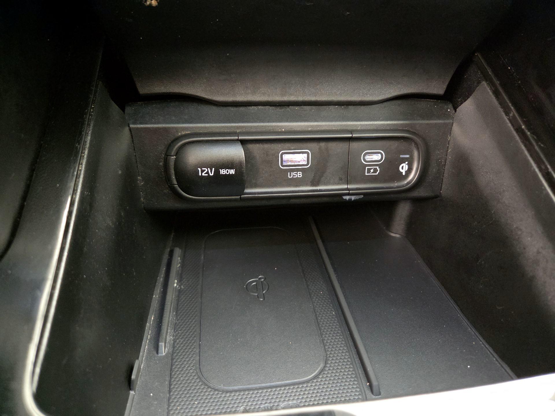 Thumbnail: 2024 Kia Telluride - 19