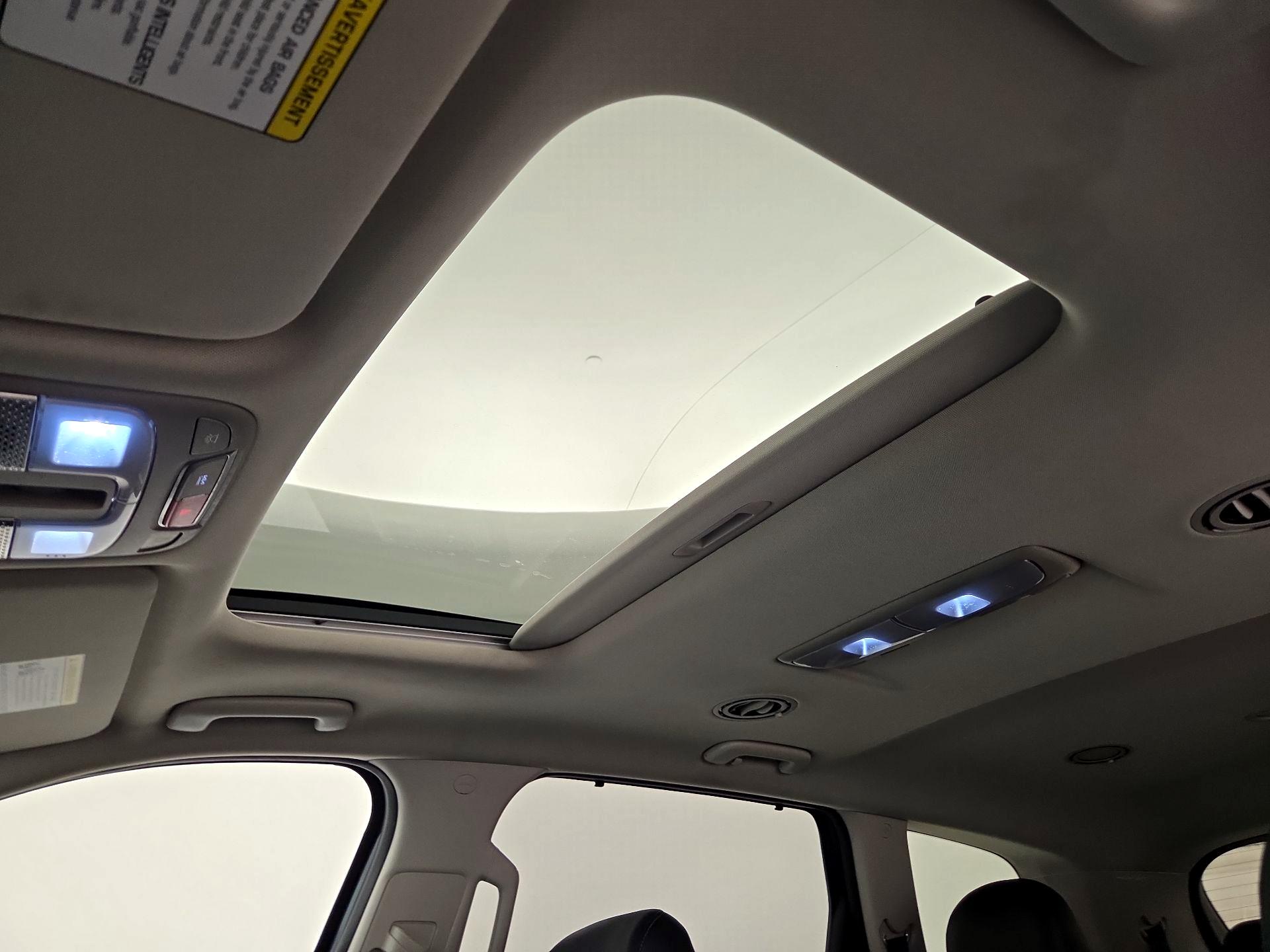 Thumbnail: 2024 Kia Telluride - 20