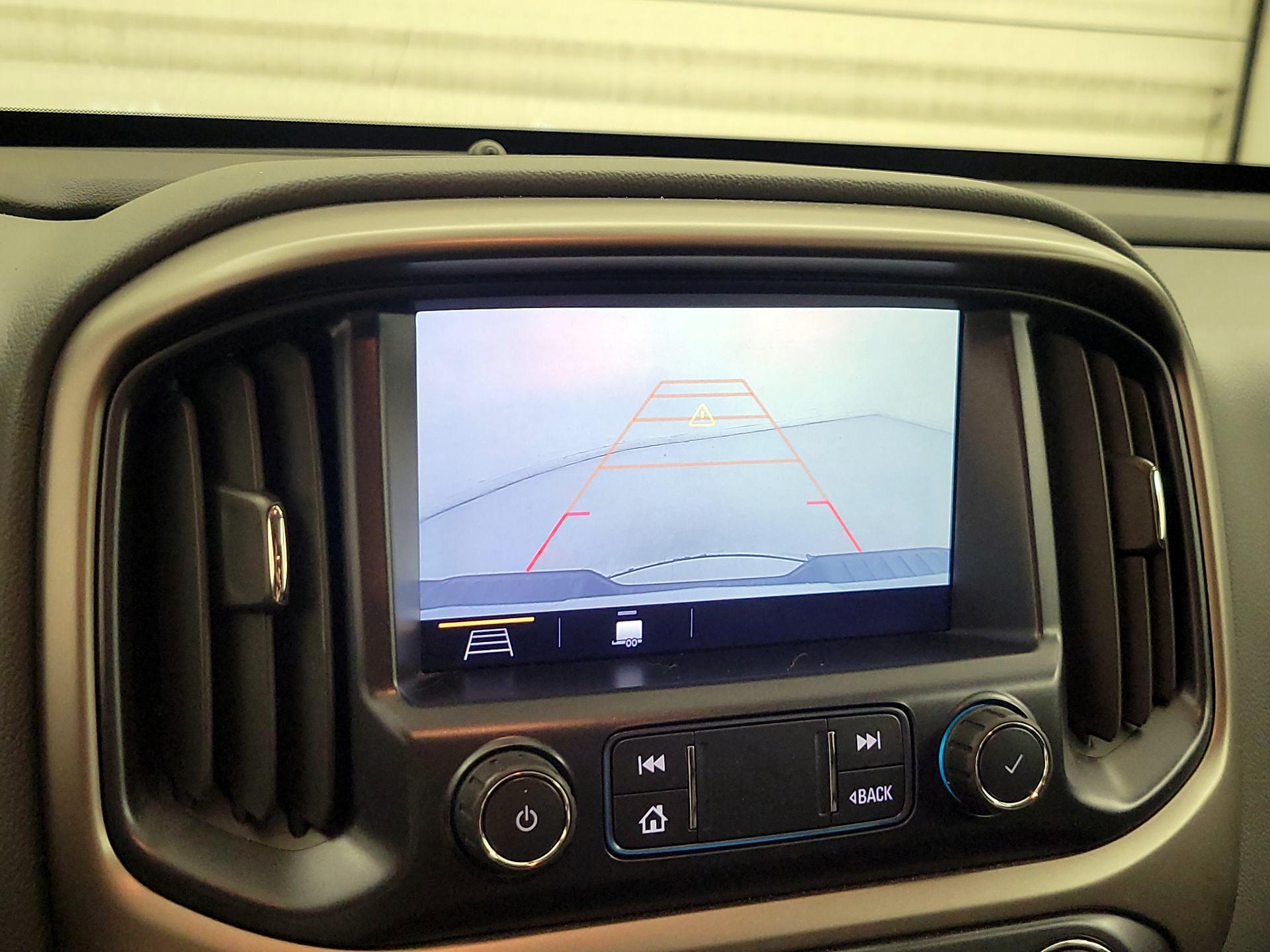 Thumbnail: 2019 Chevrolet Colorado - 14