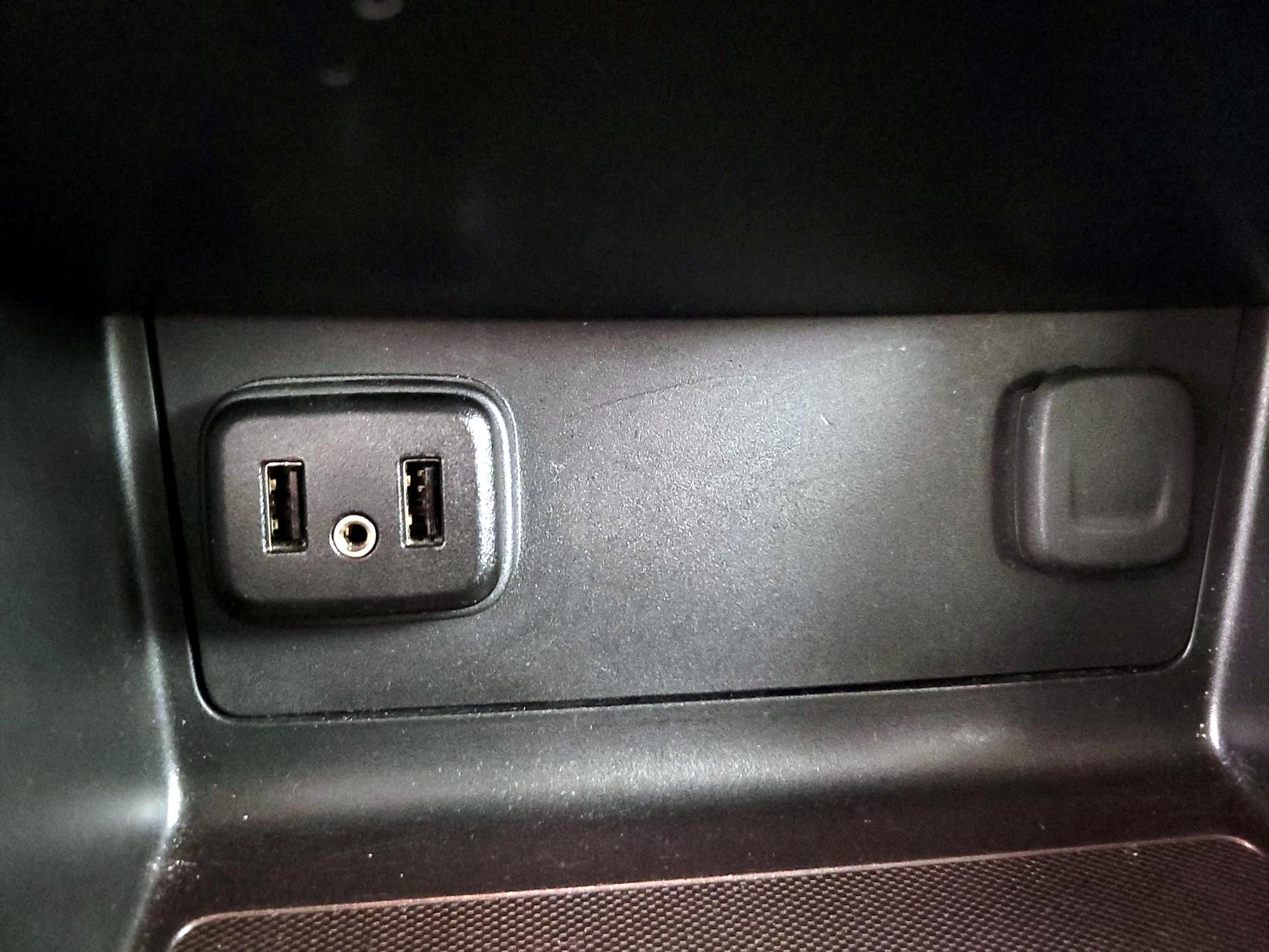 Thumbnail: 2019 Chevrolet Colorado - 18