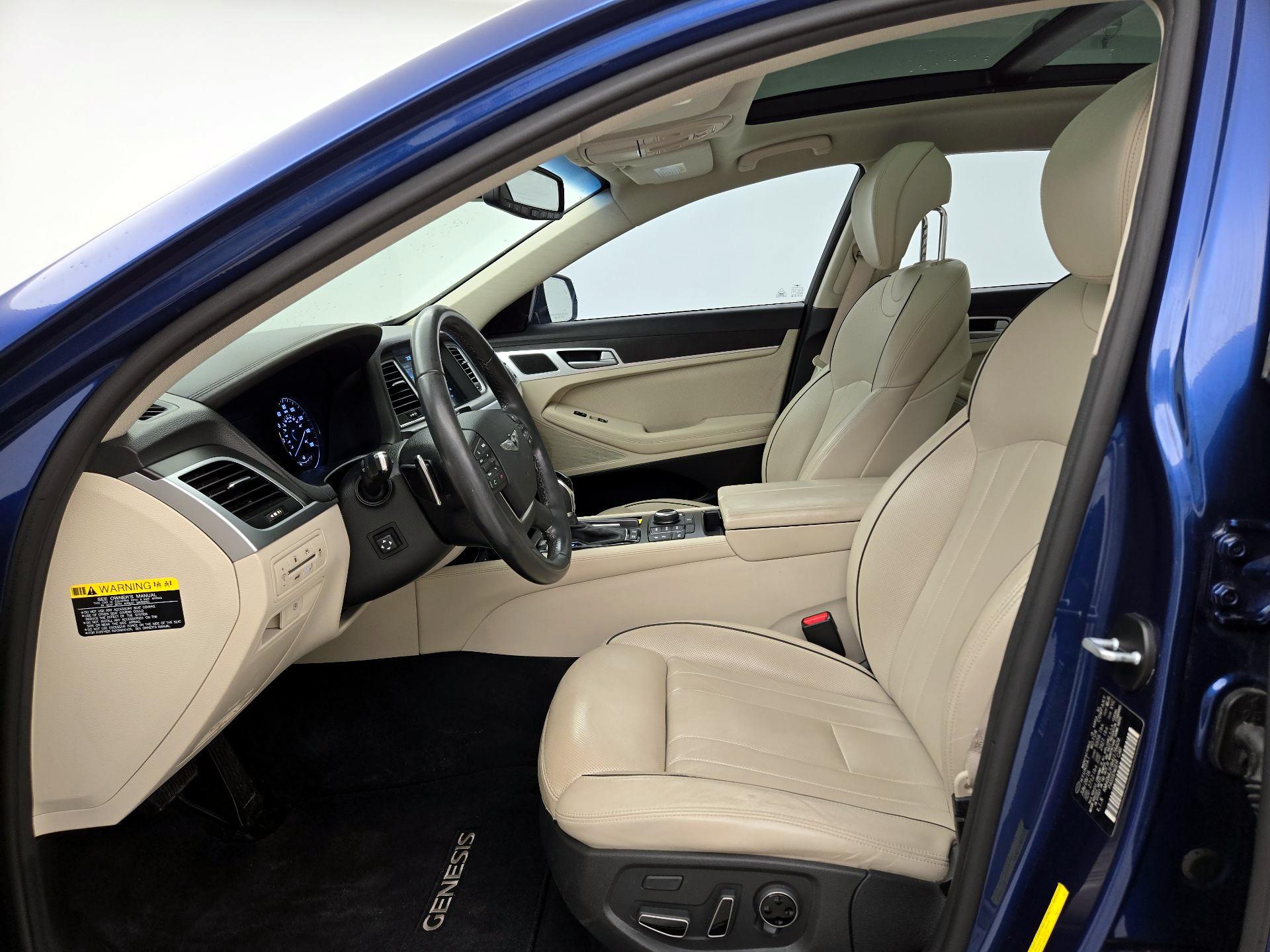 Thumbnail: 2017 Genesis G80 - 11