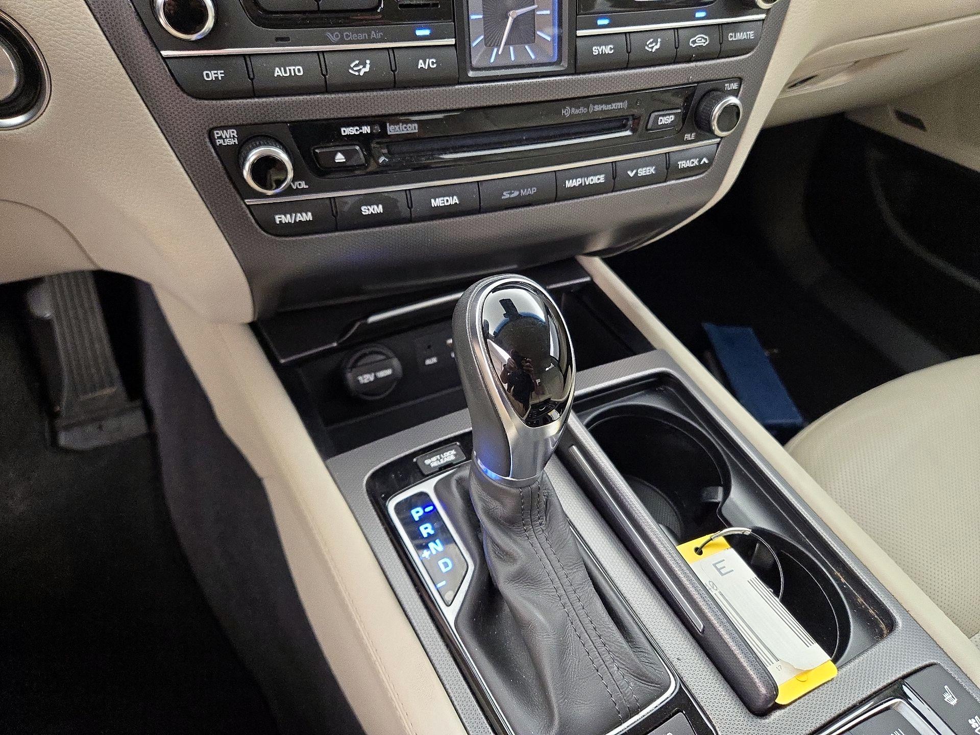 Thumbnail: 2017 Genesis G80 - 18