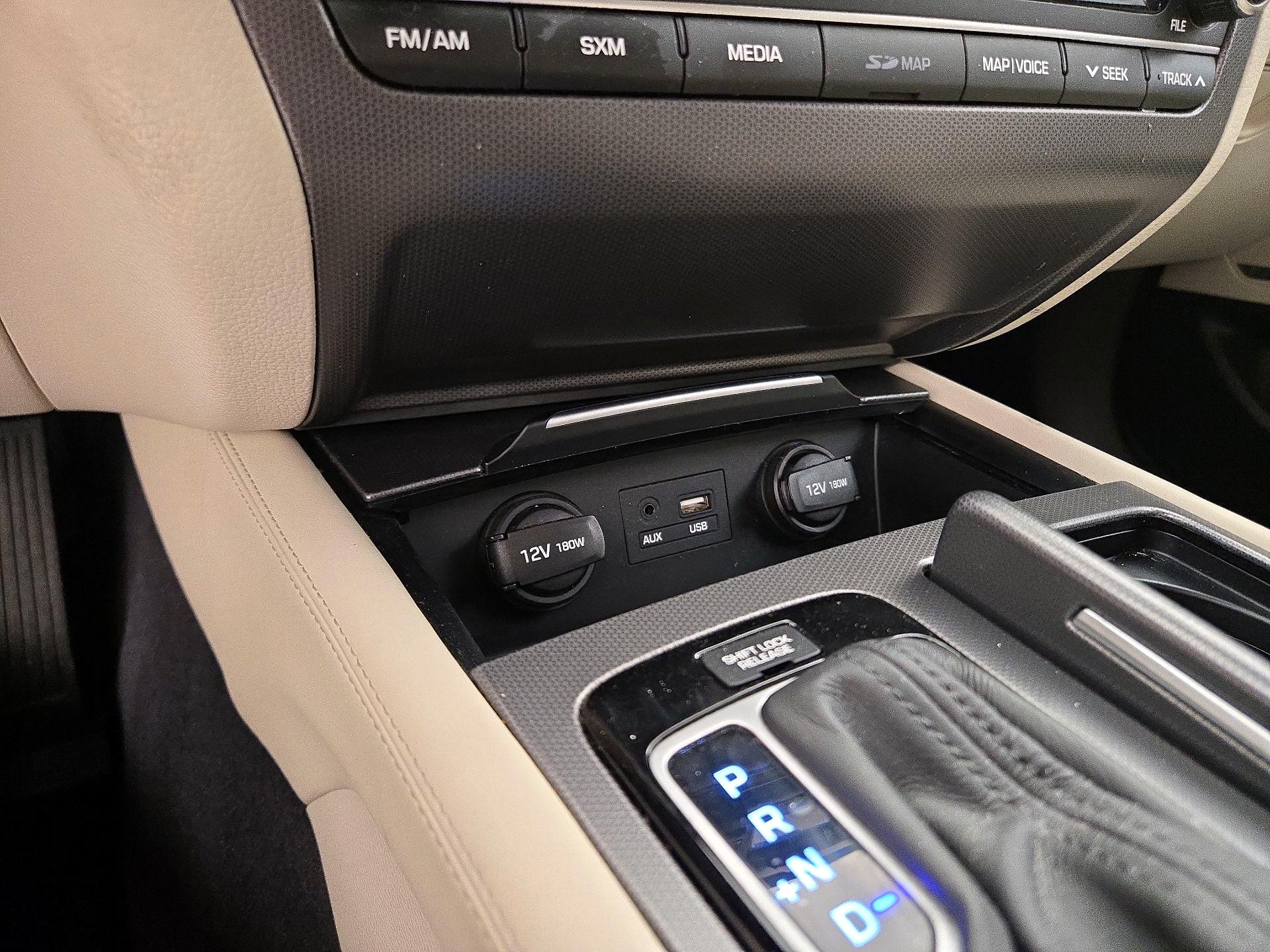 Thumbnail: 2017 Genesis G80 - 19