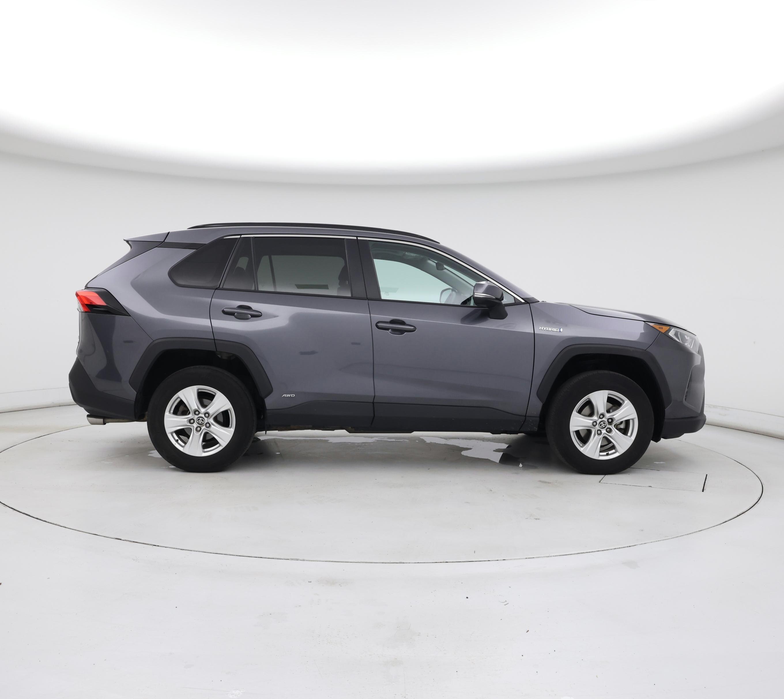 Thumbnail: 2021 Toyota RAV4 - 7