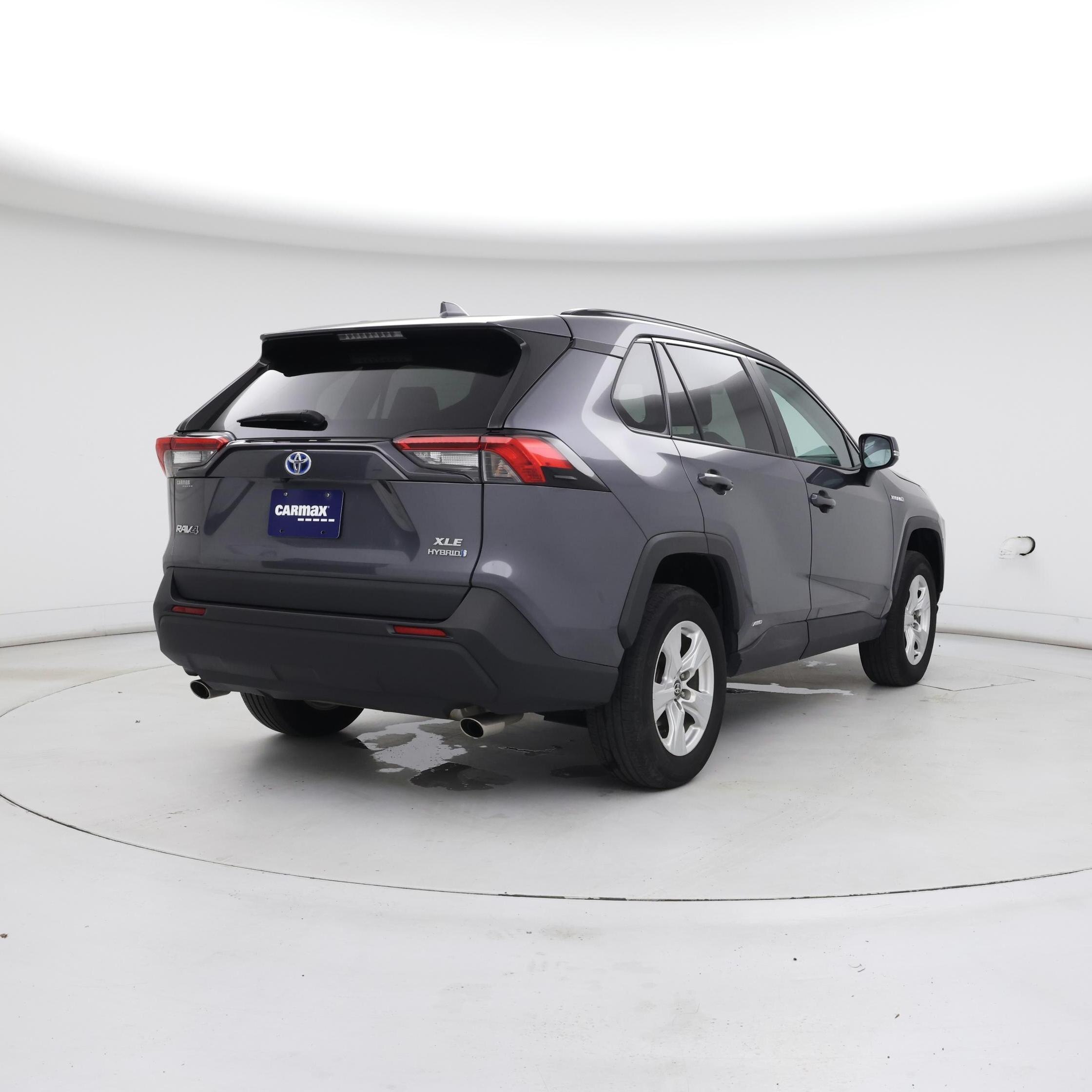 Thumbnail: 2021 Toyota RAV4 - 8