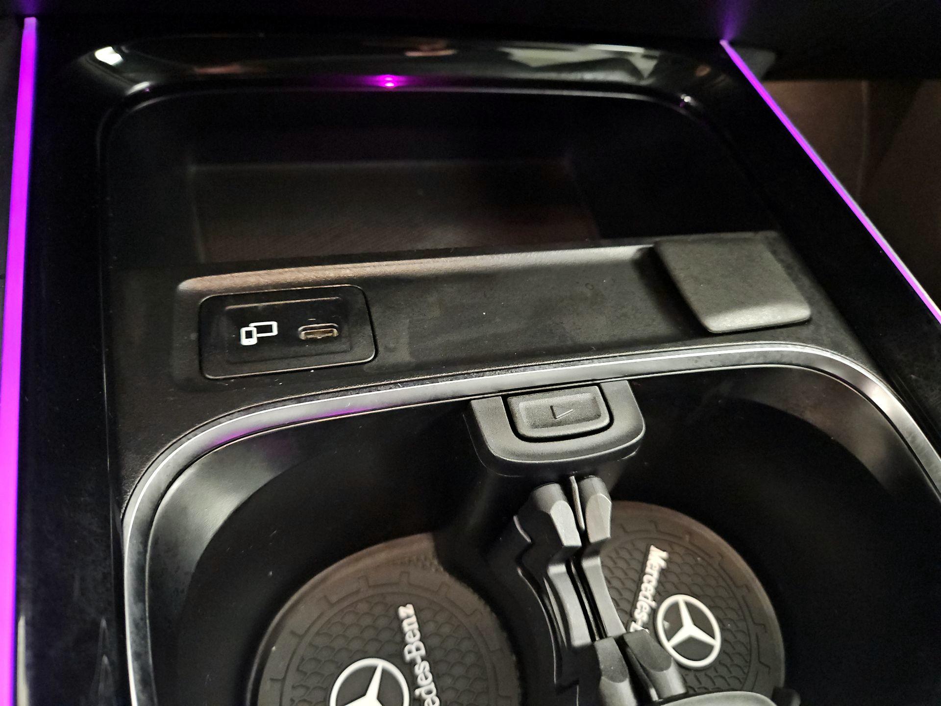 Thumbnail: 2023 Mercedes-Benz GLB - 18