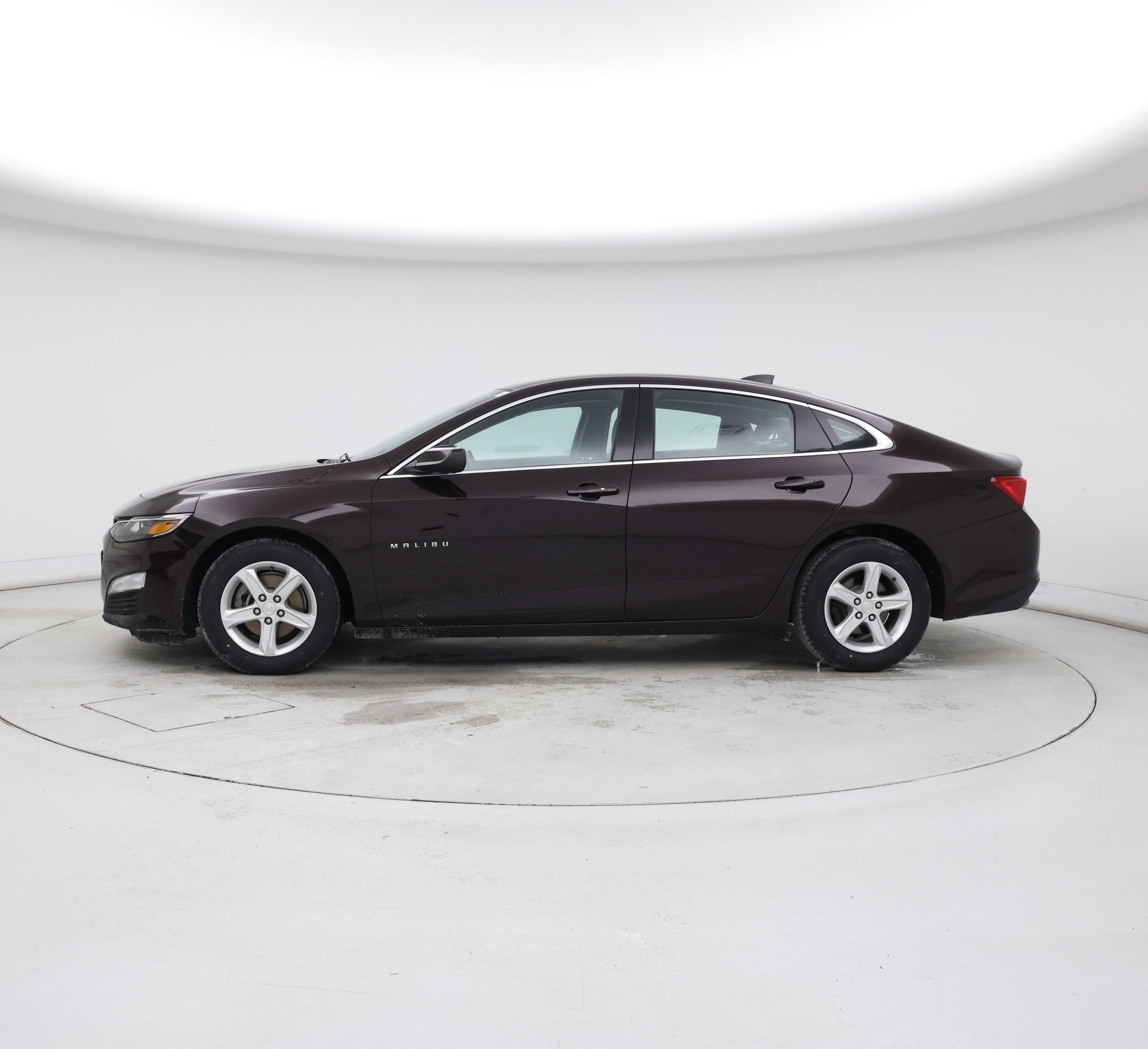 Thumbnail: 2020 Chevrolet Malibu - 3