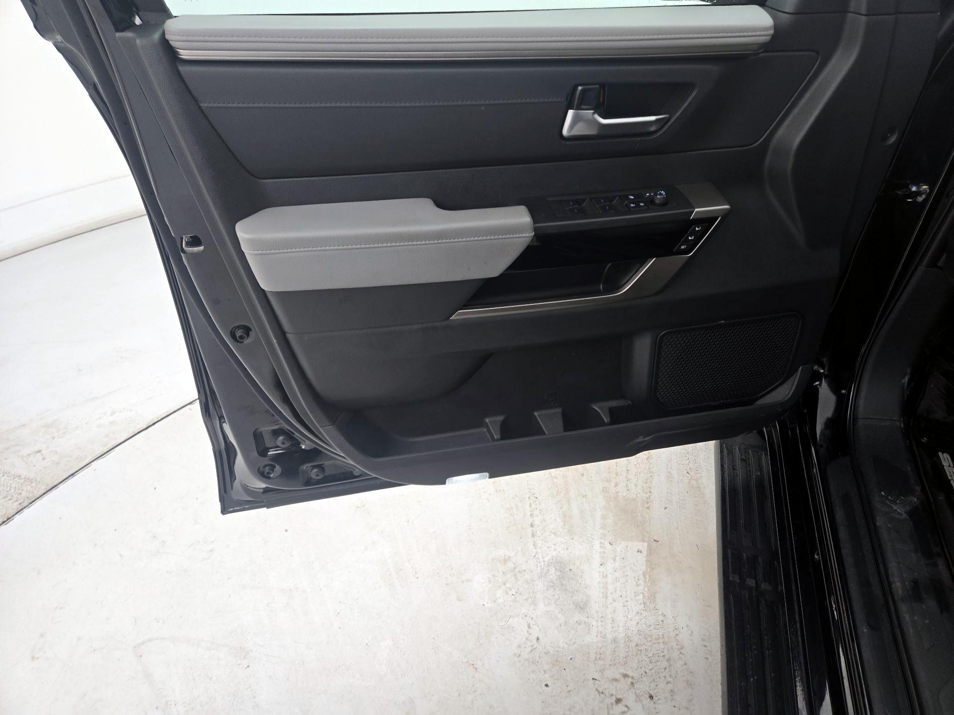 Thumbnail: 2024 Toyota Sequoia - 12