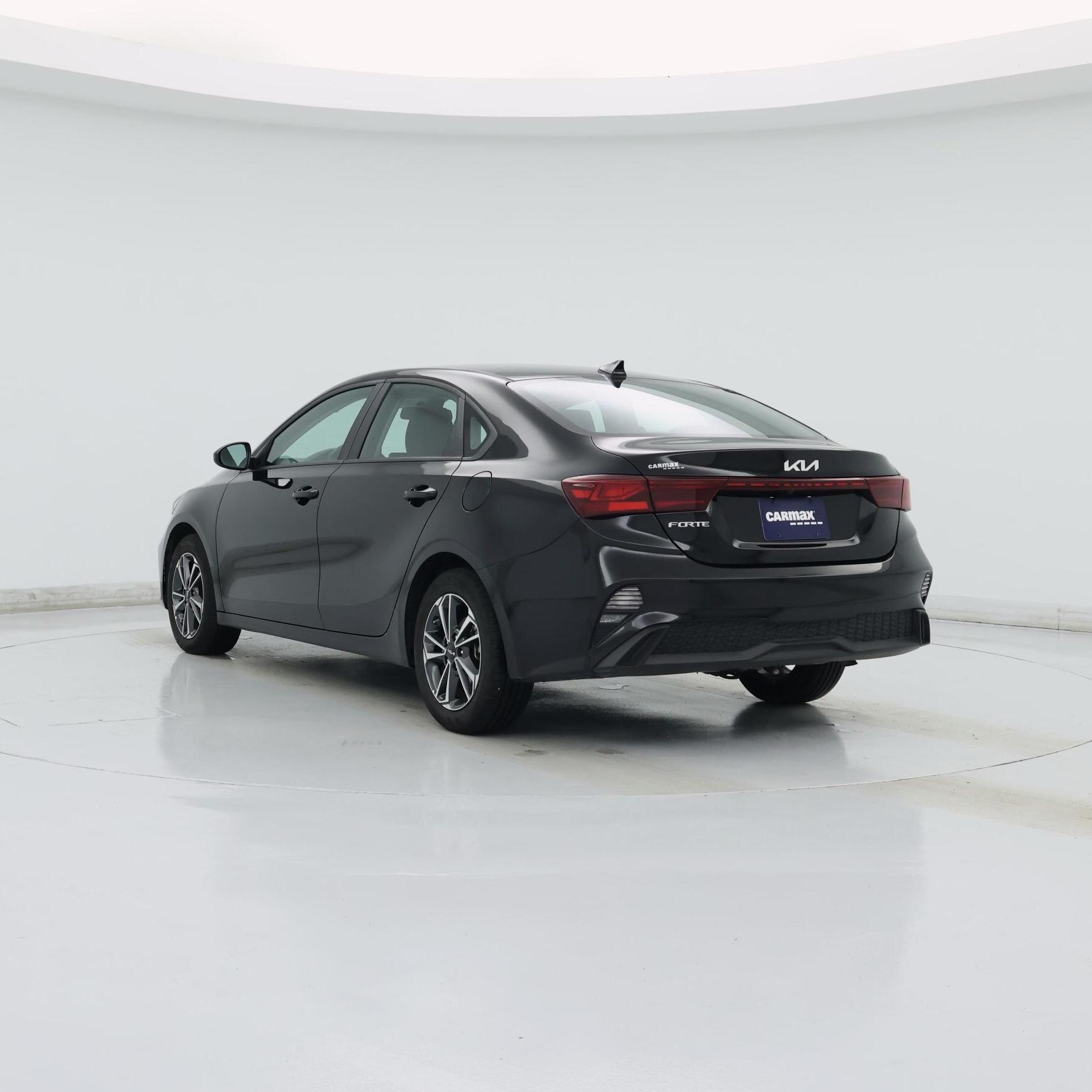 Thumbnail: 2024 Kia Forte - 2