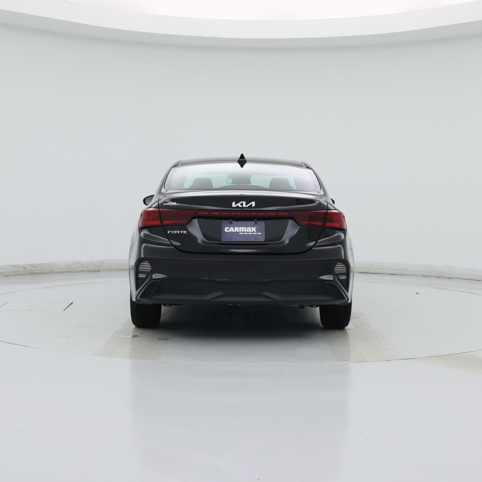 Thumbnail: 2024 Kia Forte - 6