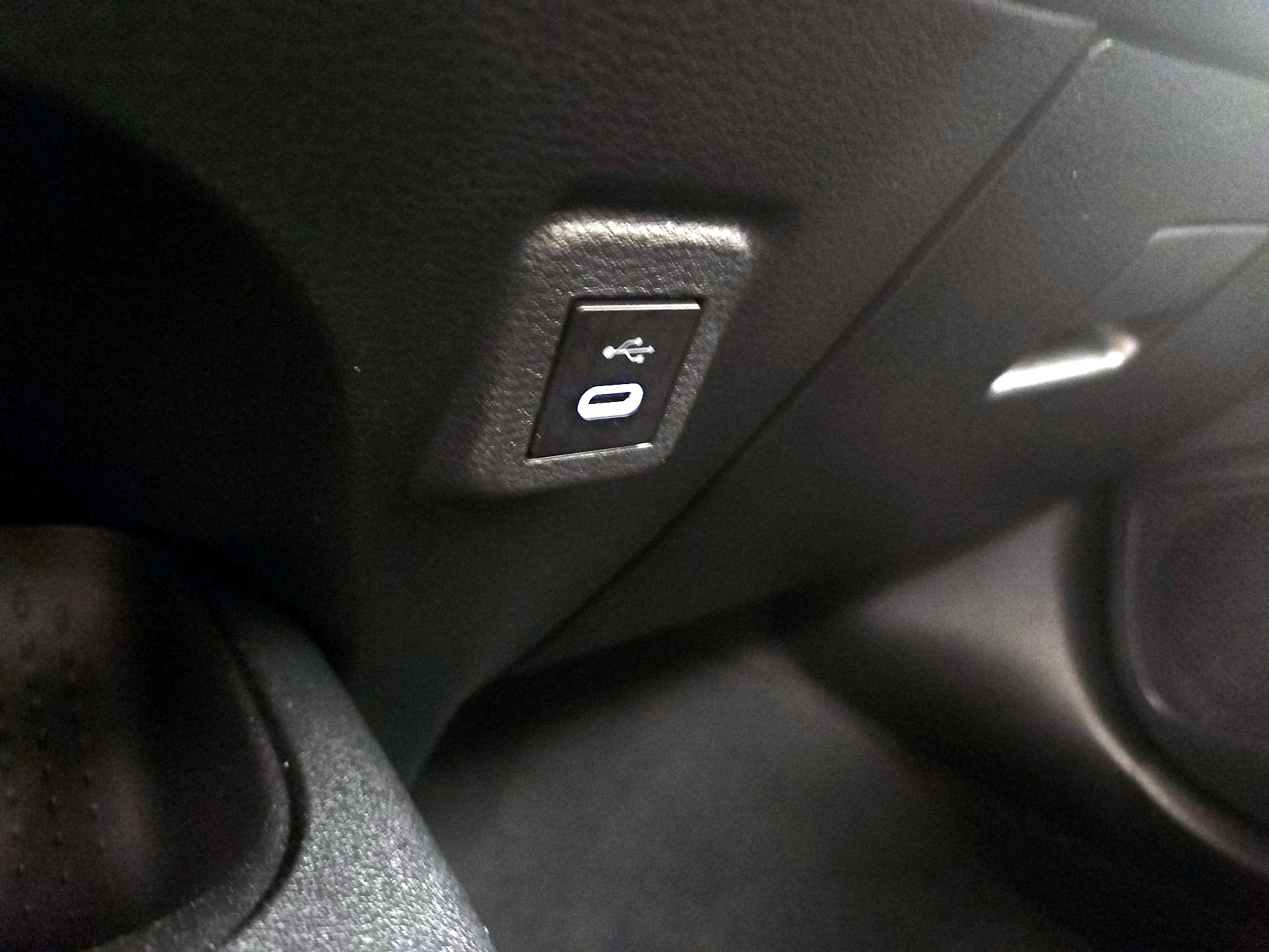 Thumbnail: 2024 Toyota Corolla - 19